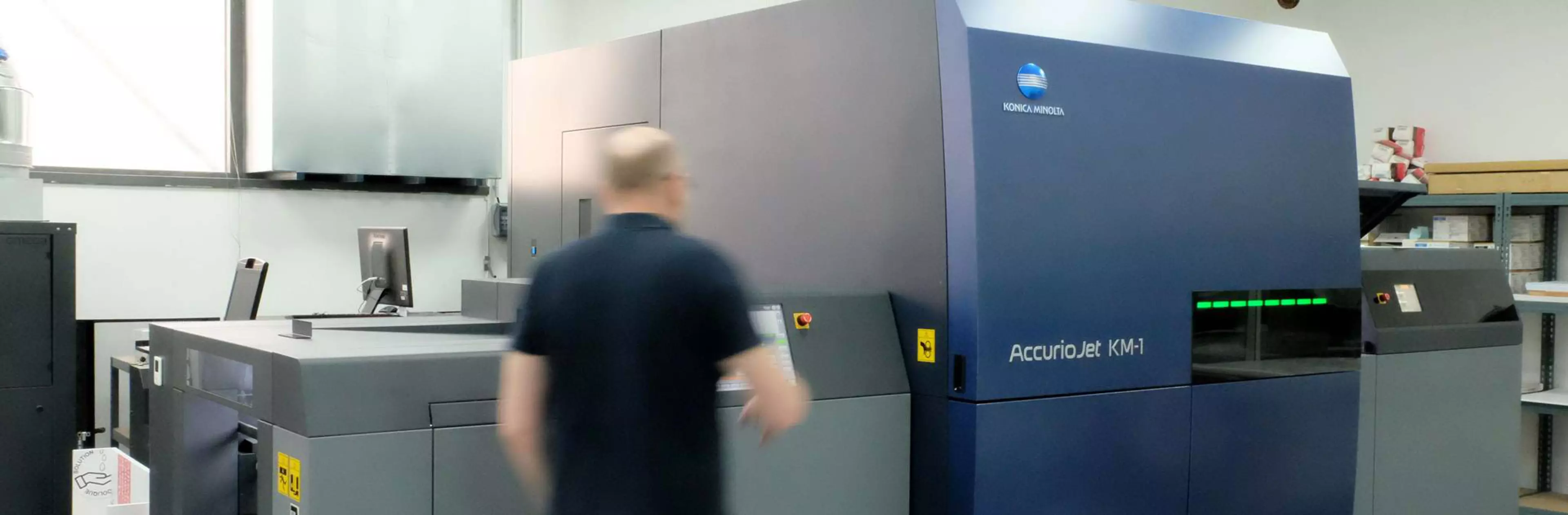 Tipografie cu experiență, investește în tehnologia inkjet oferită de AccurioJet KM1