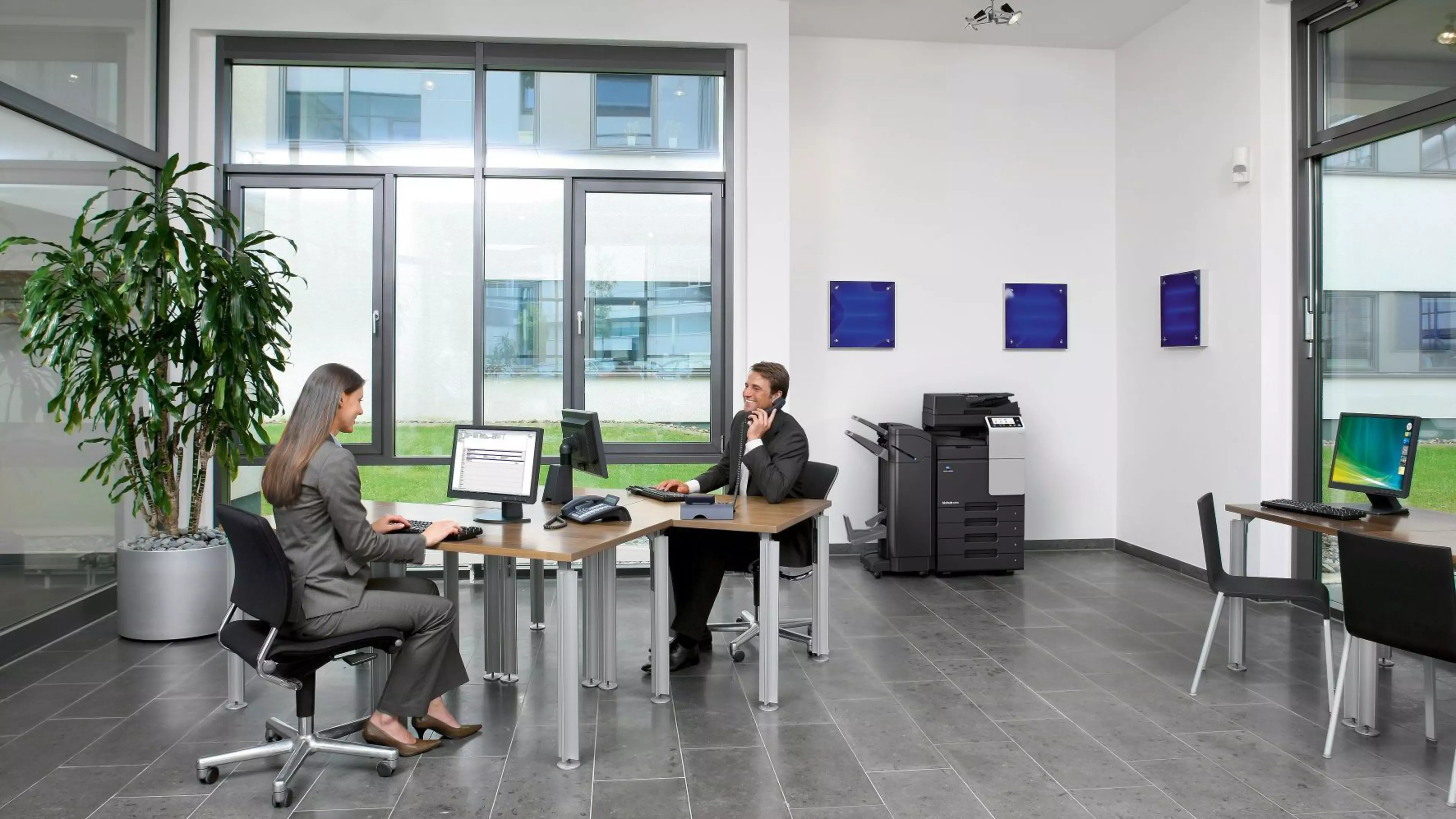 Konica Minolta launches multifunctional A3 colour system bizhub C257i