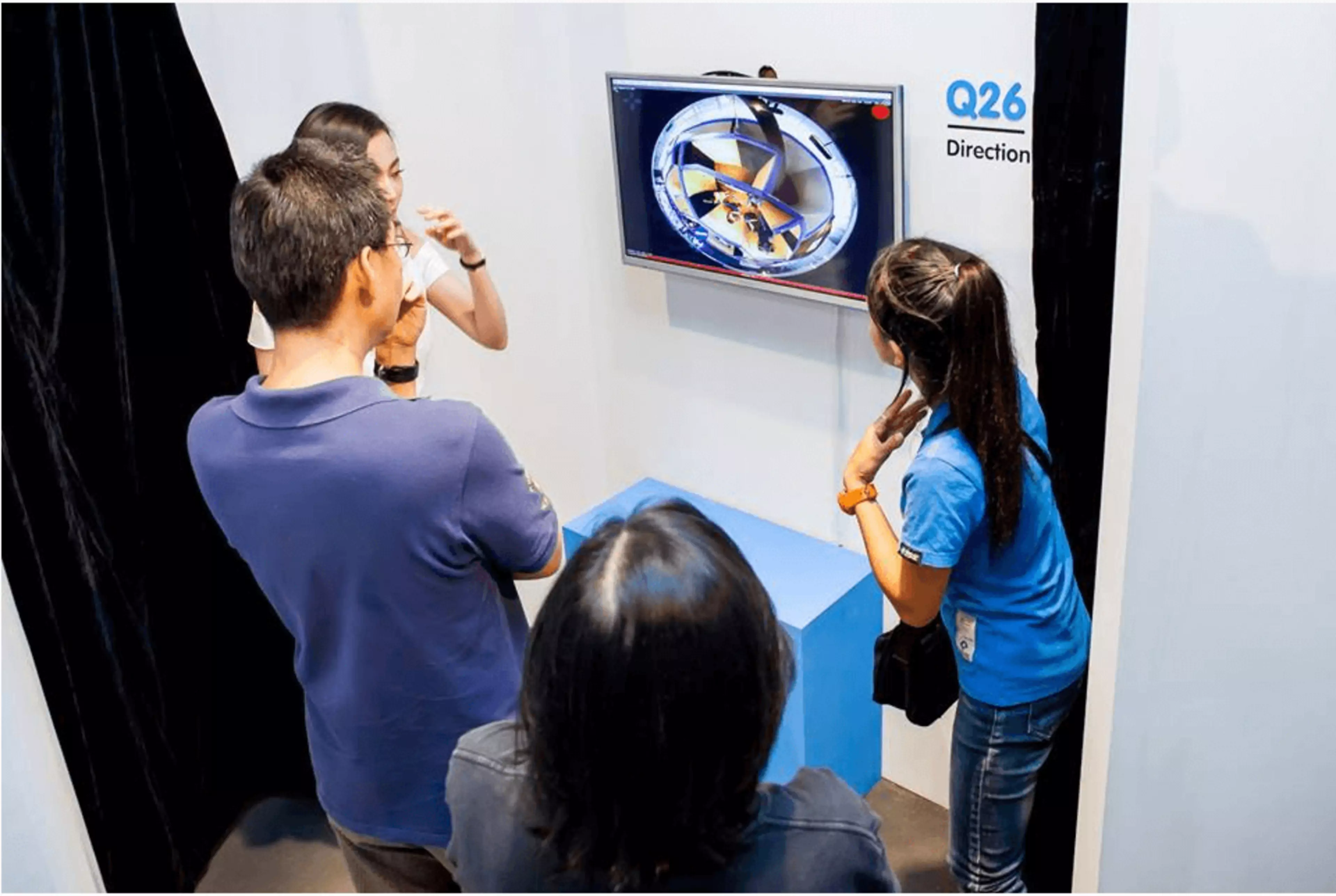 Video surveillance installation to deter intruders and heighten securityImgCarousel3