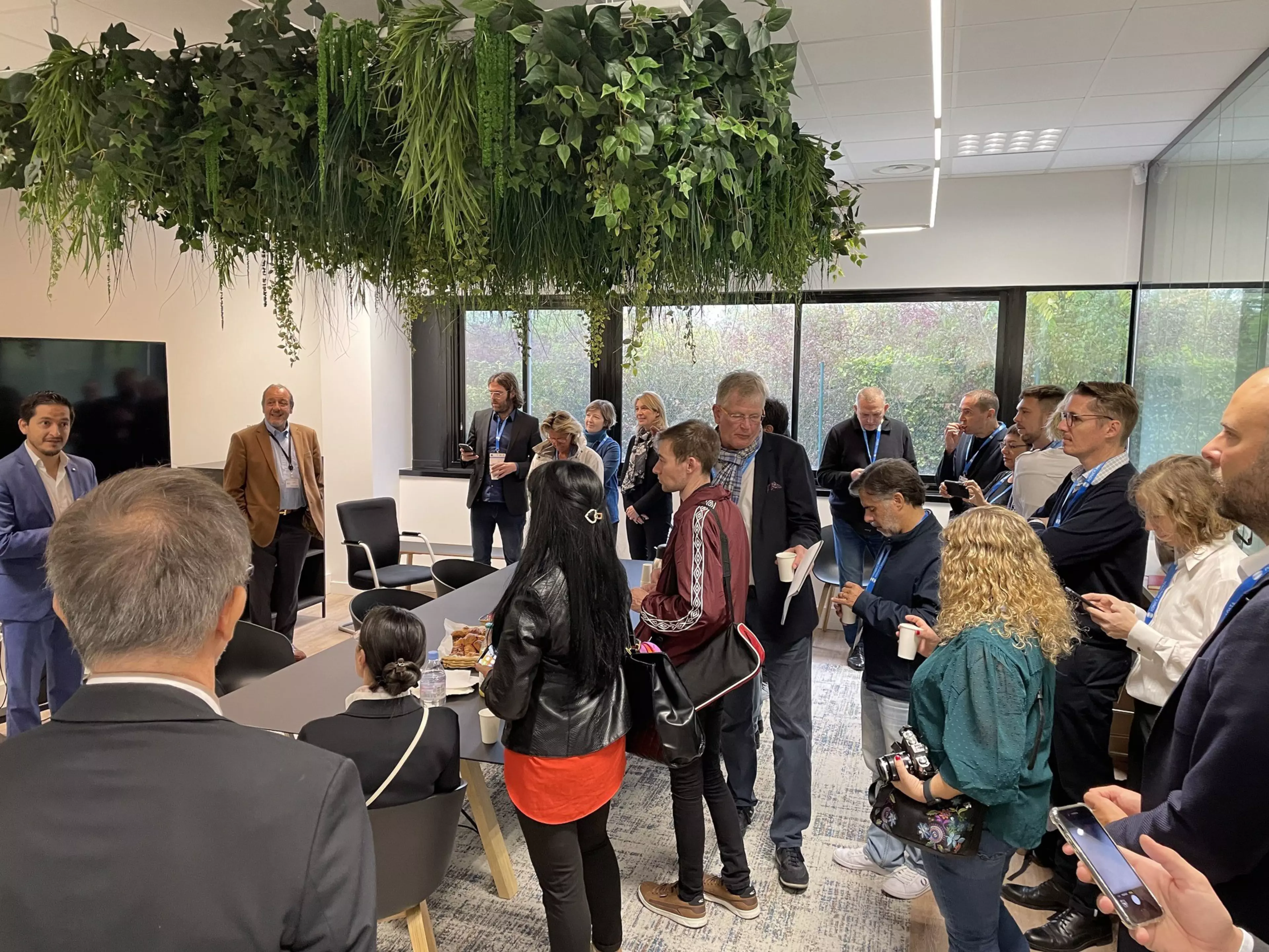 Konica Minolta e MGI Annunciano il lancio globale del sistema di stampa digitale ALPHAJET 4.0 e la sua prima vendita in FranciaImgCarousel1