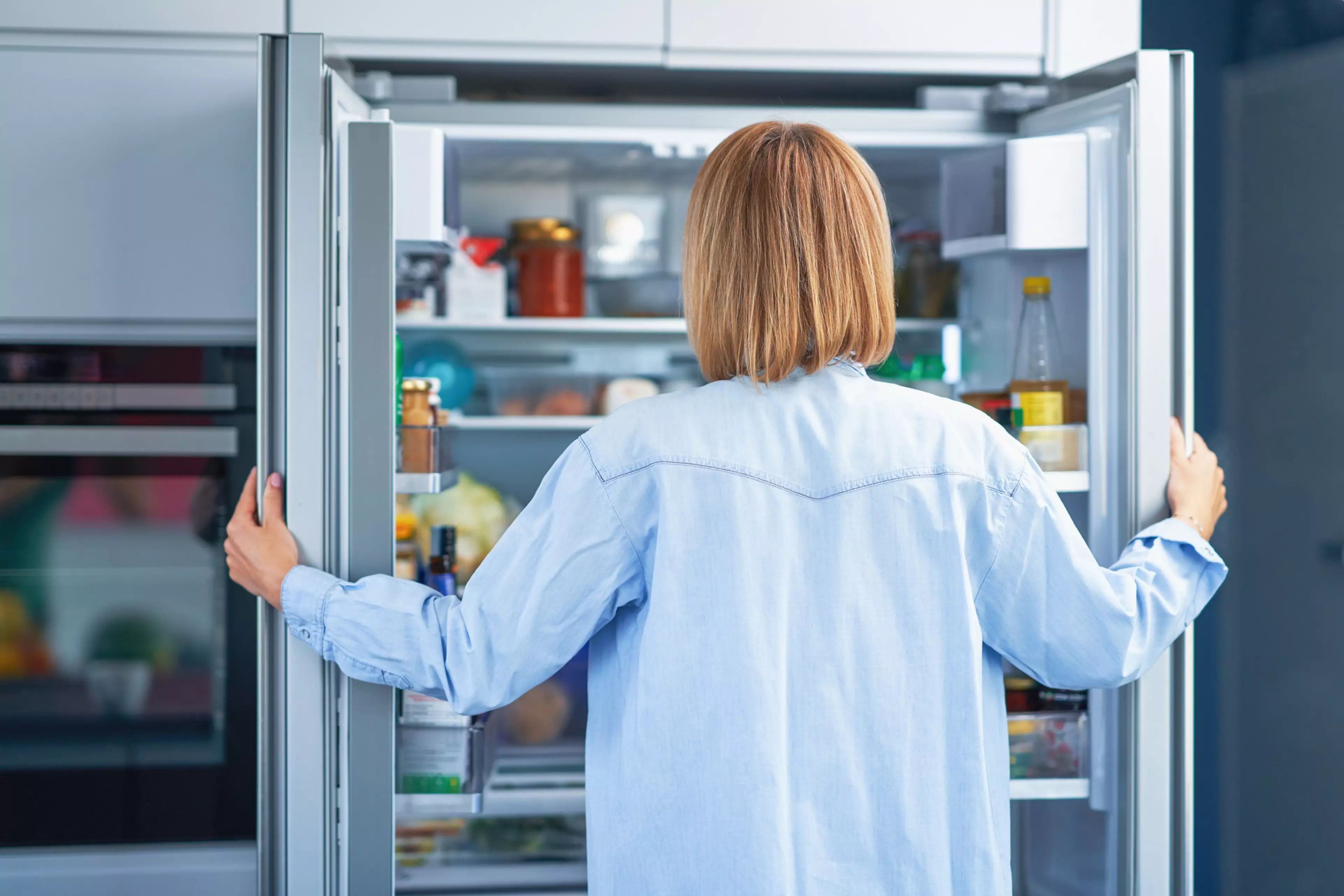 Young adult woman in the kitchen with the fridge. High quality photo
Young adult woman in the kitchen with the fridge
diet, eat, food, fridge, home, kitchen, meal, nutrition, refrigerator, beautiful, door, female, fresh, healthy, open, person, pretty, vegetable, woman, young, dieting, adult, alone, beauty, girl, hungry, one, people, snack, vegetarian, white, health, caucasian, dark, house, human, inside, midnight, night, searching, women, fit, green, weight, breakfast, care, cute, grocery, lunch, organic