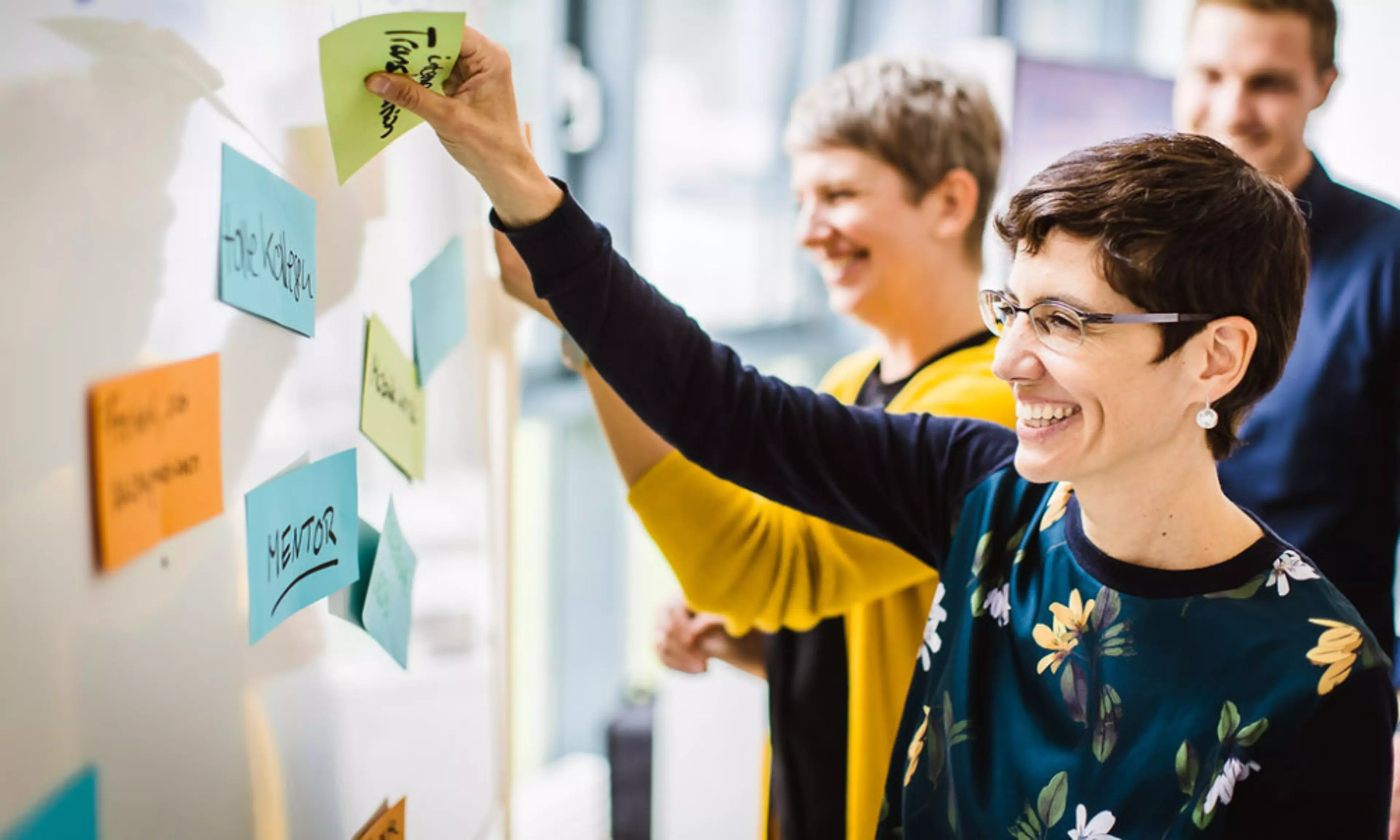 Kaufmann/Kauffrau für E-Commerce - Traineeprogramm - Weitergehen