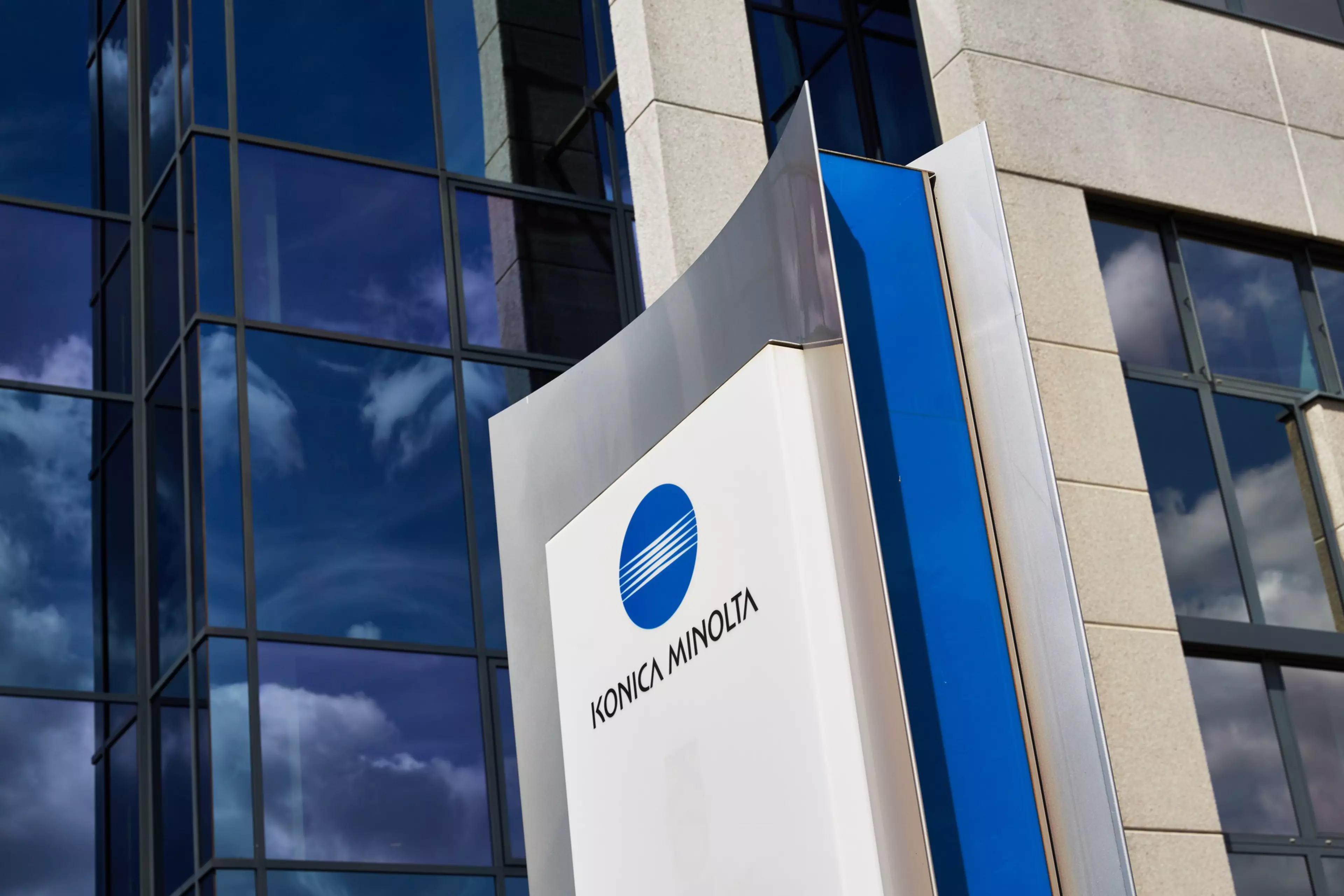 Corporate/Company,  Headquarter Konica Minolta Business Solutions Europe GmbH Building Langenhagen Germany,  Headquarters Konica Minolta Business Solutions Deutschland GmbH,  building,  headquarters,  Flag,  Logo,  Symbol,  Trademark