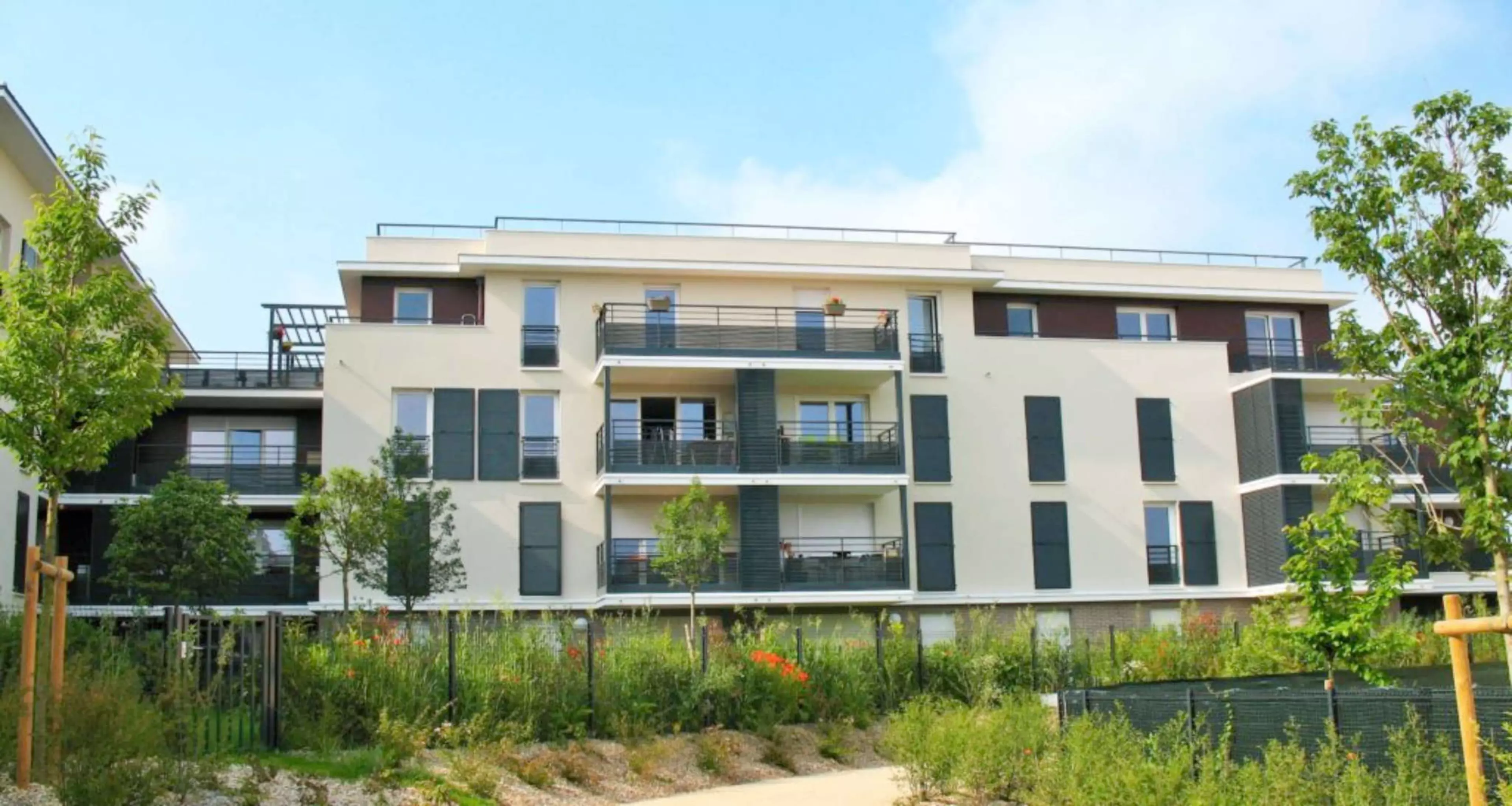 Cott’Age building: Video surveillance installation to deter intruders and heighten security