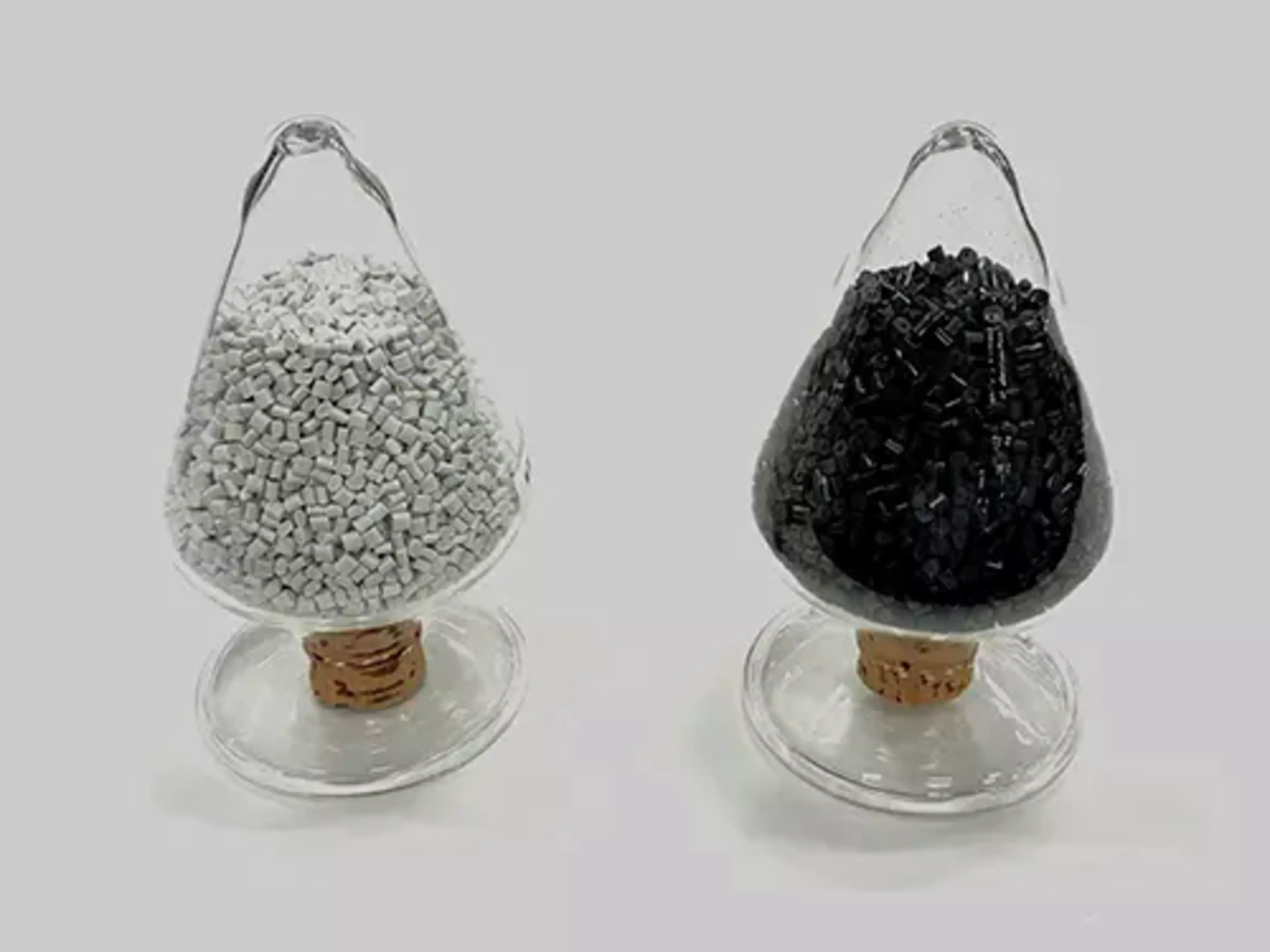 Konica Minolta und MJ MATERIAL