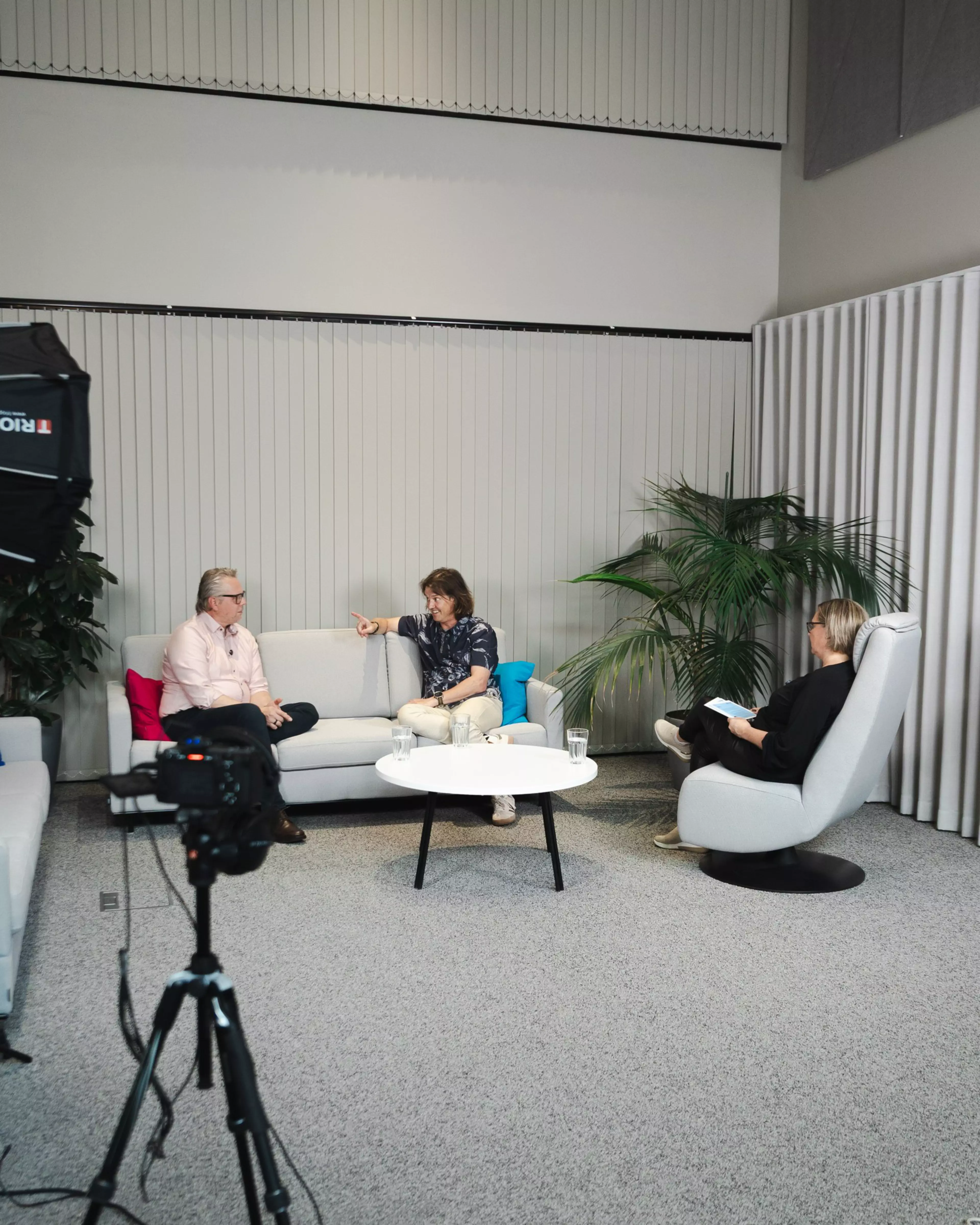 Äly hoi -podcast: Tekoäly töihin; Vesa-Matti Vesku Paananen, Microsoft Oy, Markus Päivärinta, Anne Hernetkoski