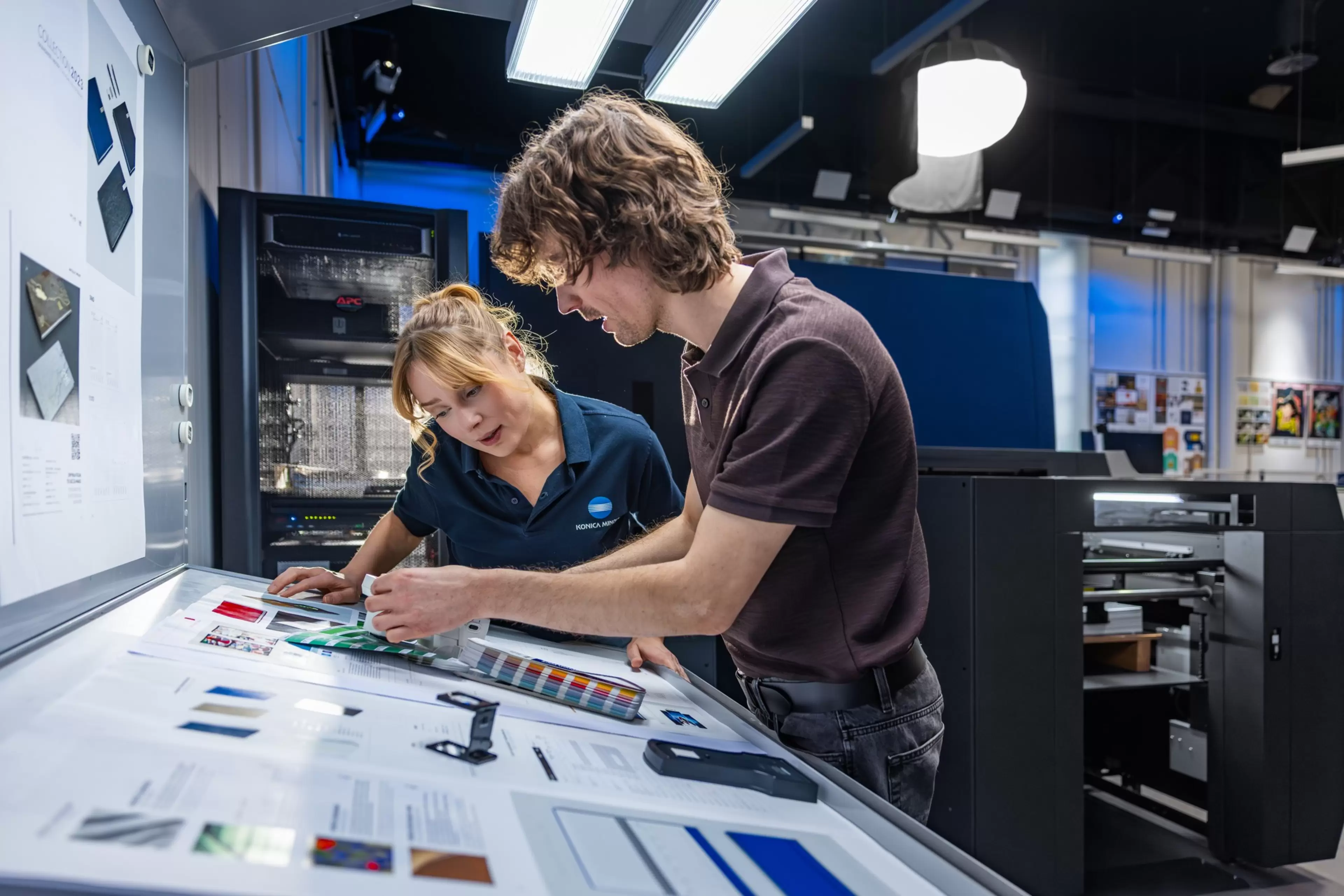 Konica Minolta adds Weather-Resistant Ink to Open Outdoor Work Possibilities for AccurioJet series