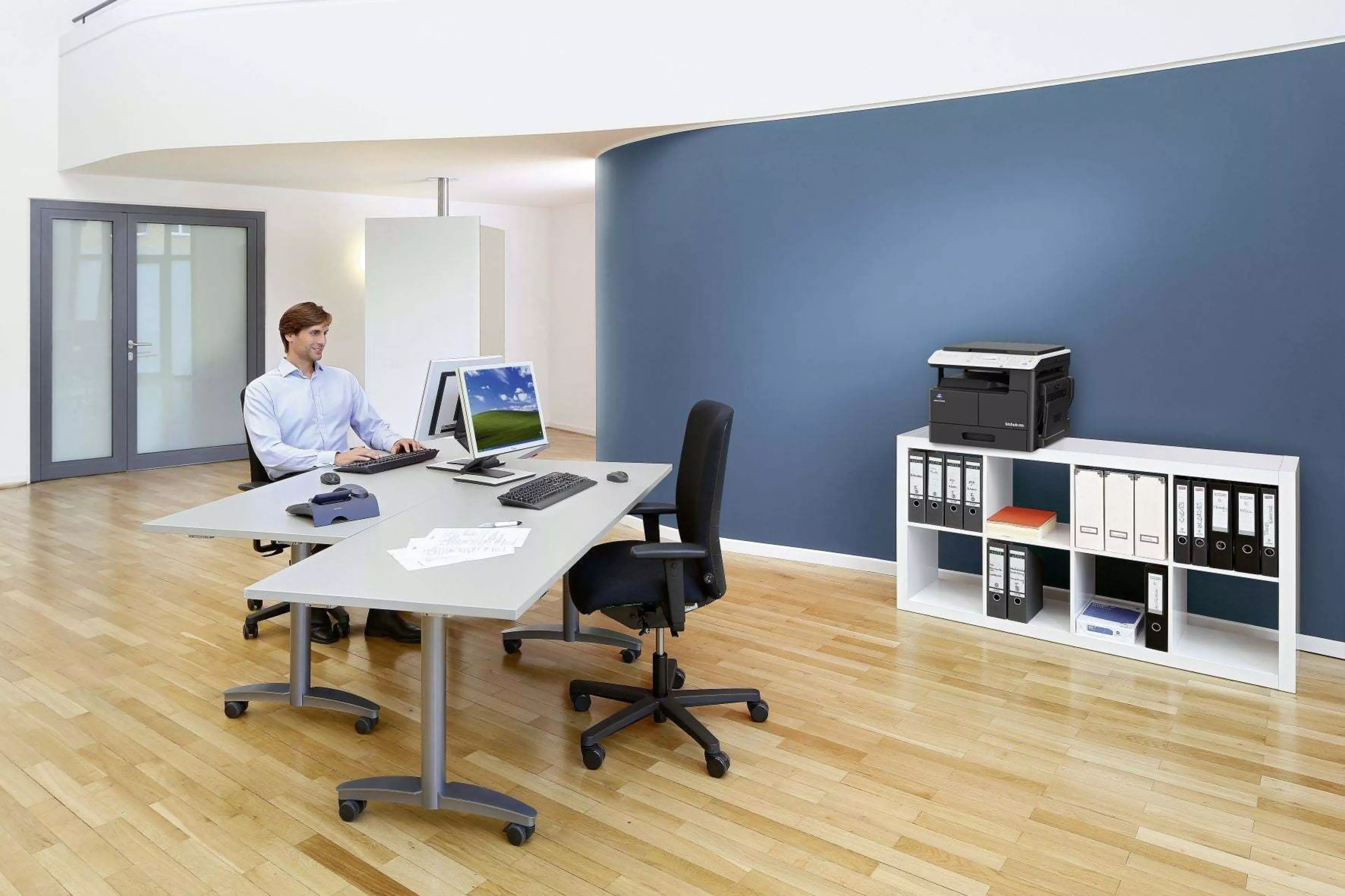 Konica Minolta lansează noul bizhub 225i