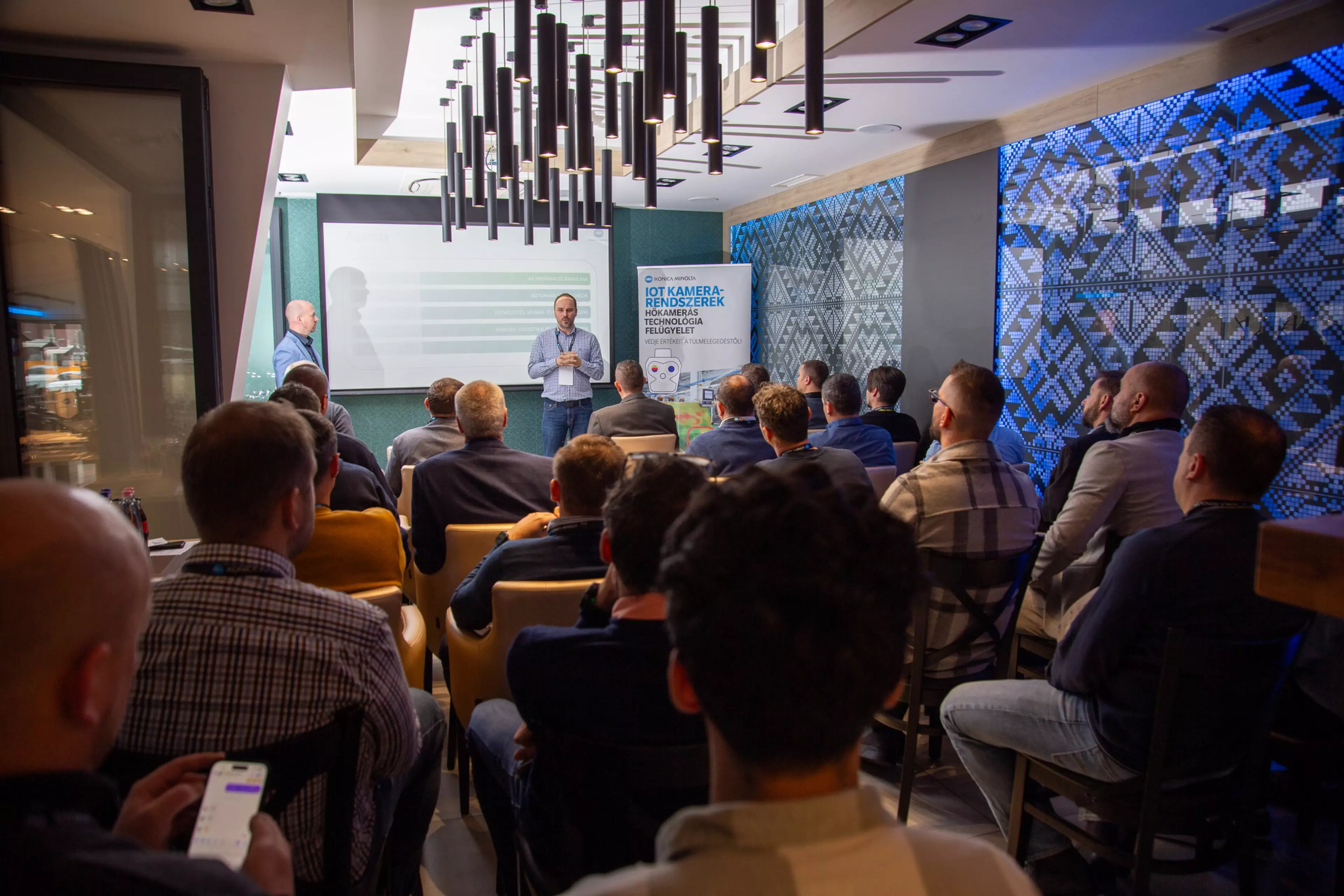 IOT Kamerarendszerek bemutatóterem megnyitó |  BudapestImgCarousel6