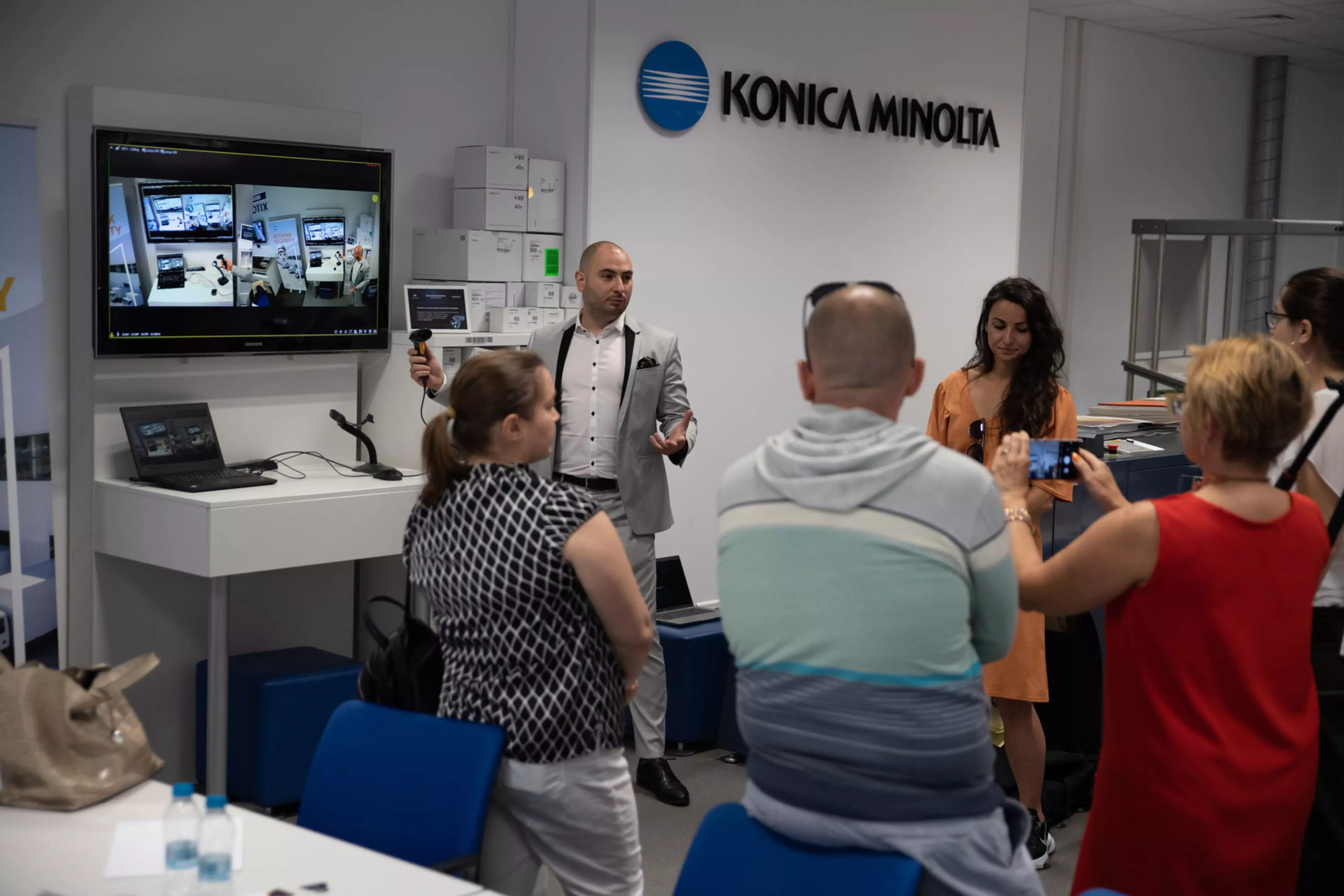 Коника Минолта България представи своя Smart Video Solutions Demo CenterImgCarousel5