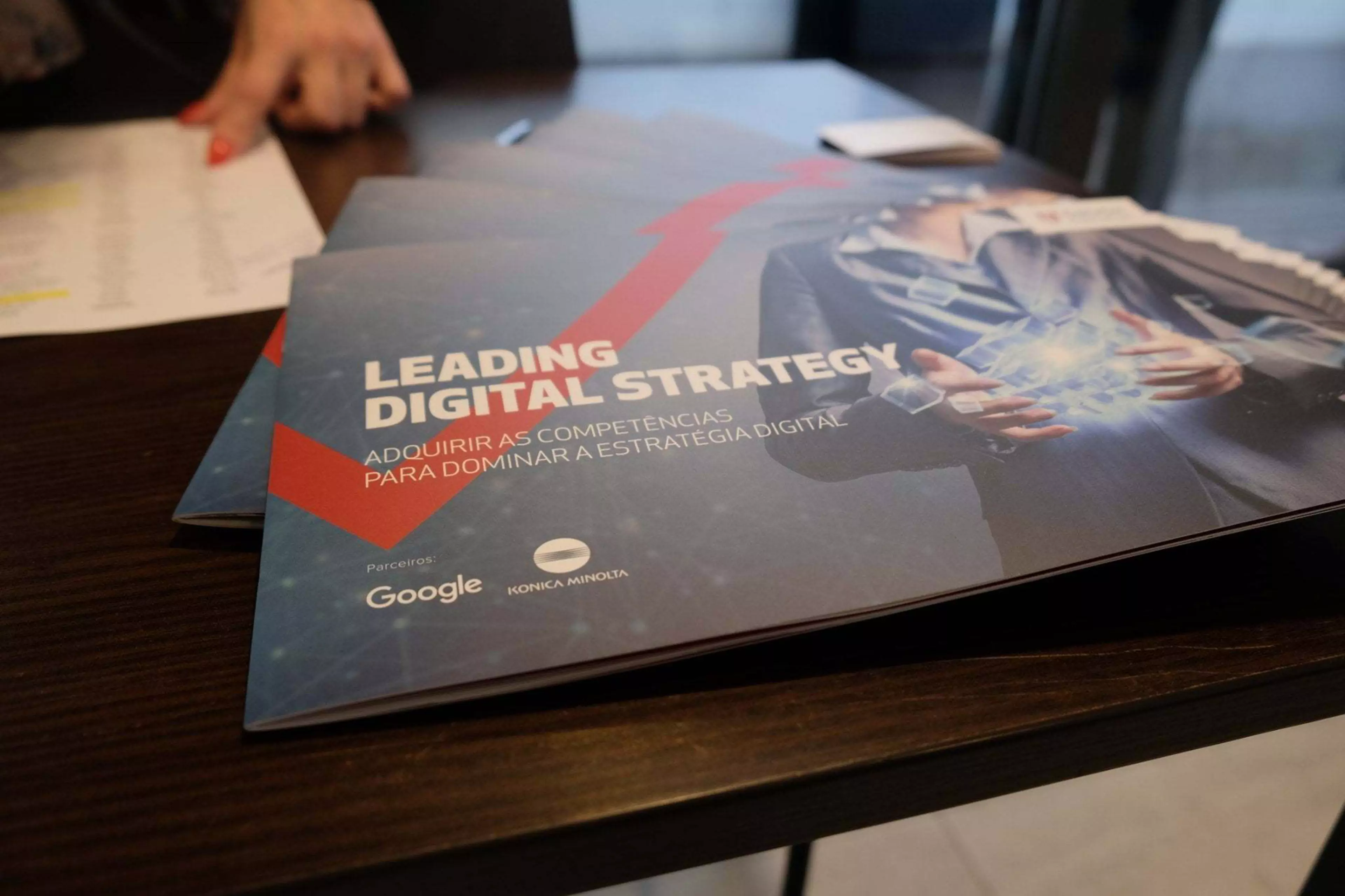 Curso Leading Digital Strategy