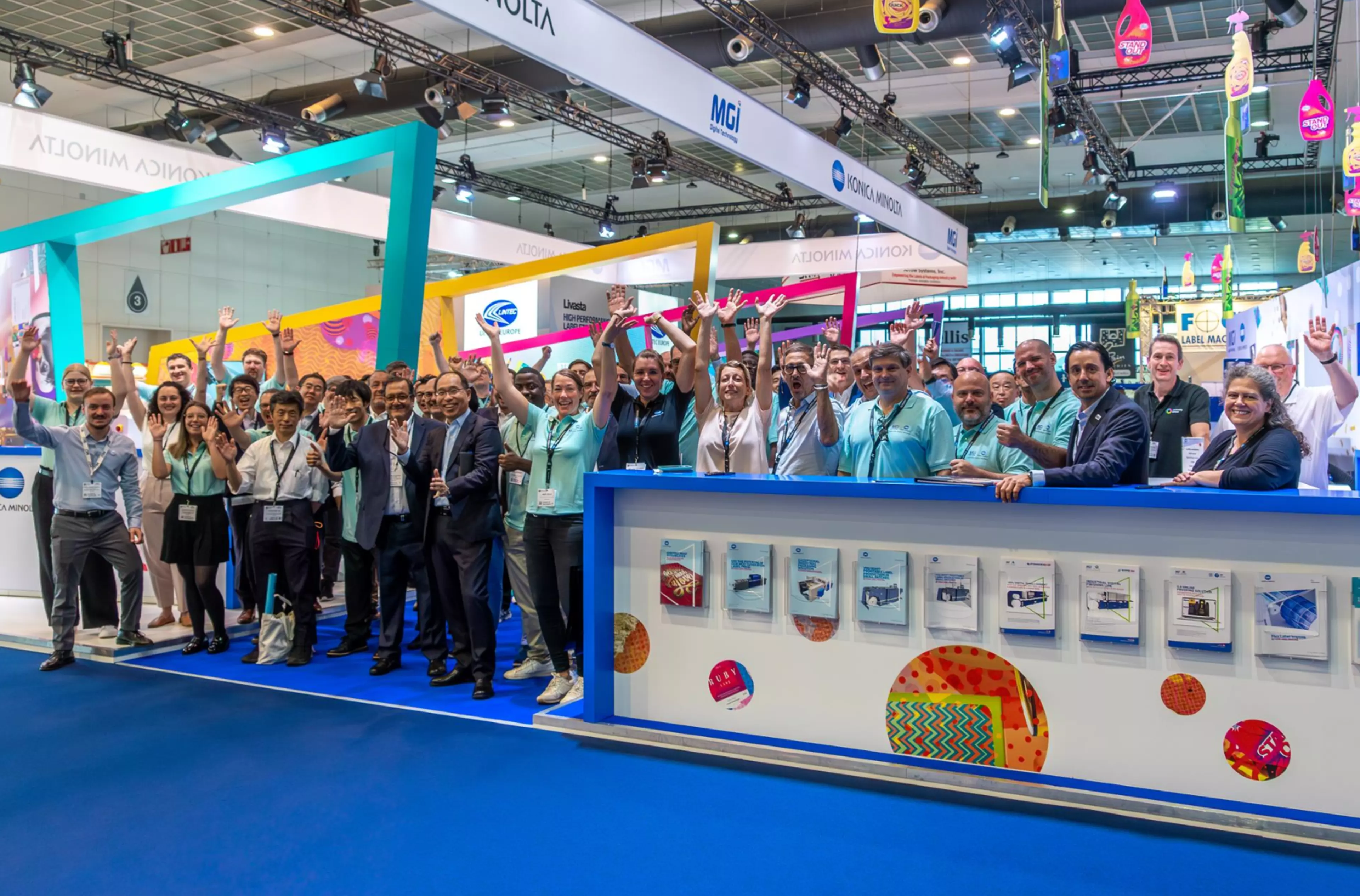 Successo per Konica Minolta  che ha presentato a Labelexpo  tecnologie endToEnd per la stampa digitaleImgCarousel1