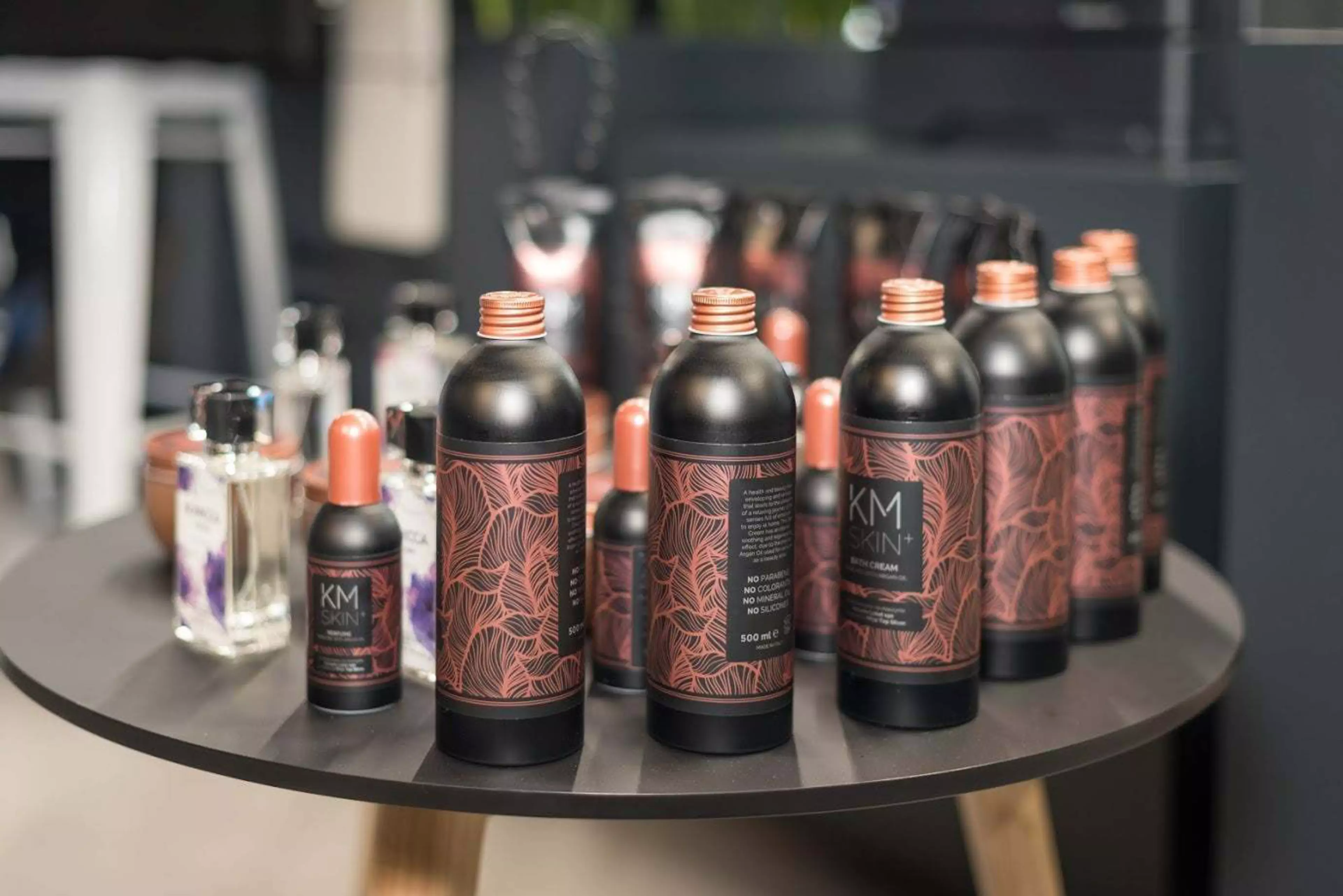 Druk etykiet szansą na sukces w niepewnych czasach: nowe możliwości biznesowe według Konica Minolta