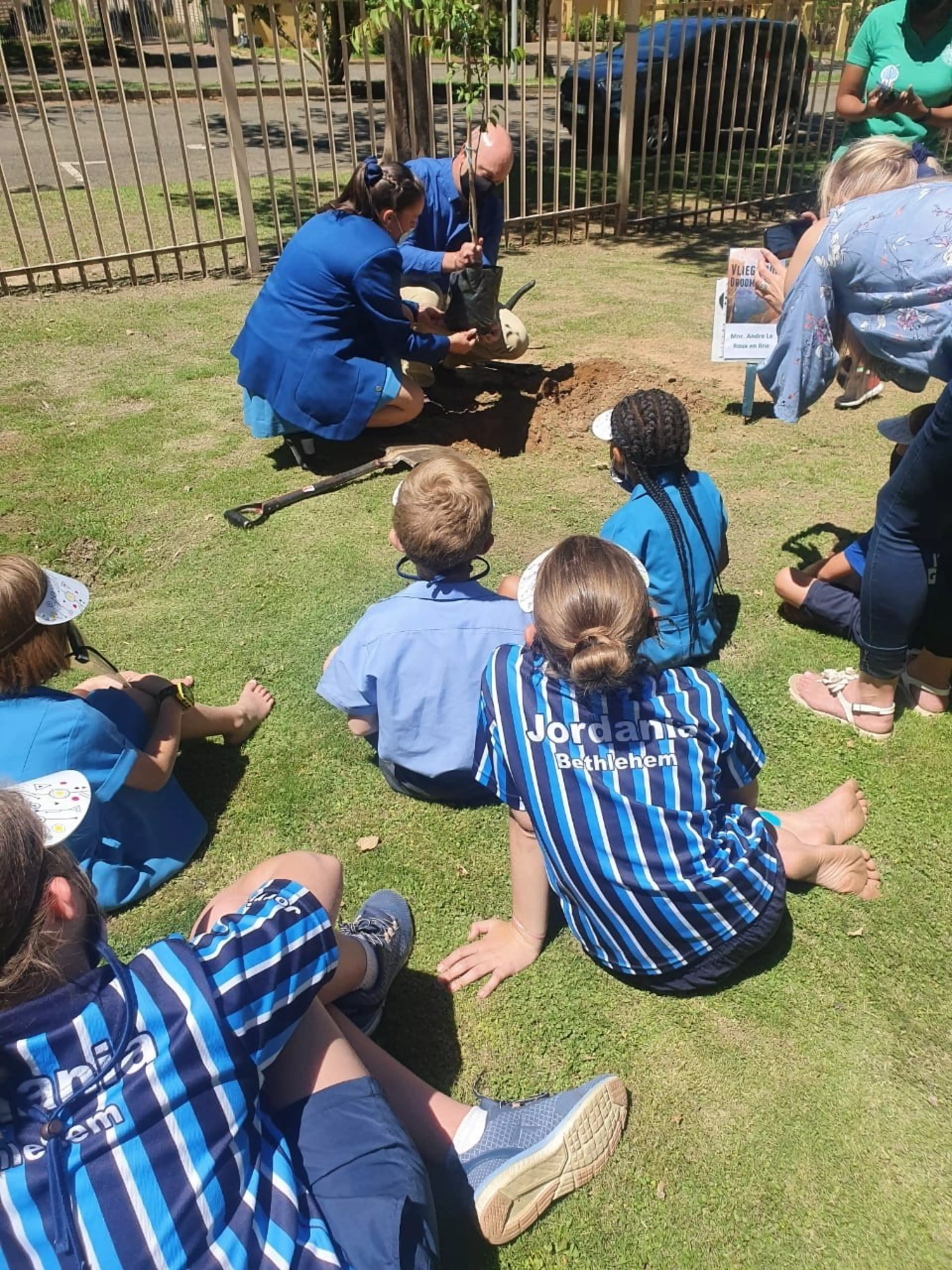 Konica Minolta encourages a love of the environment among Bethlehem’s youthImgCarousel2