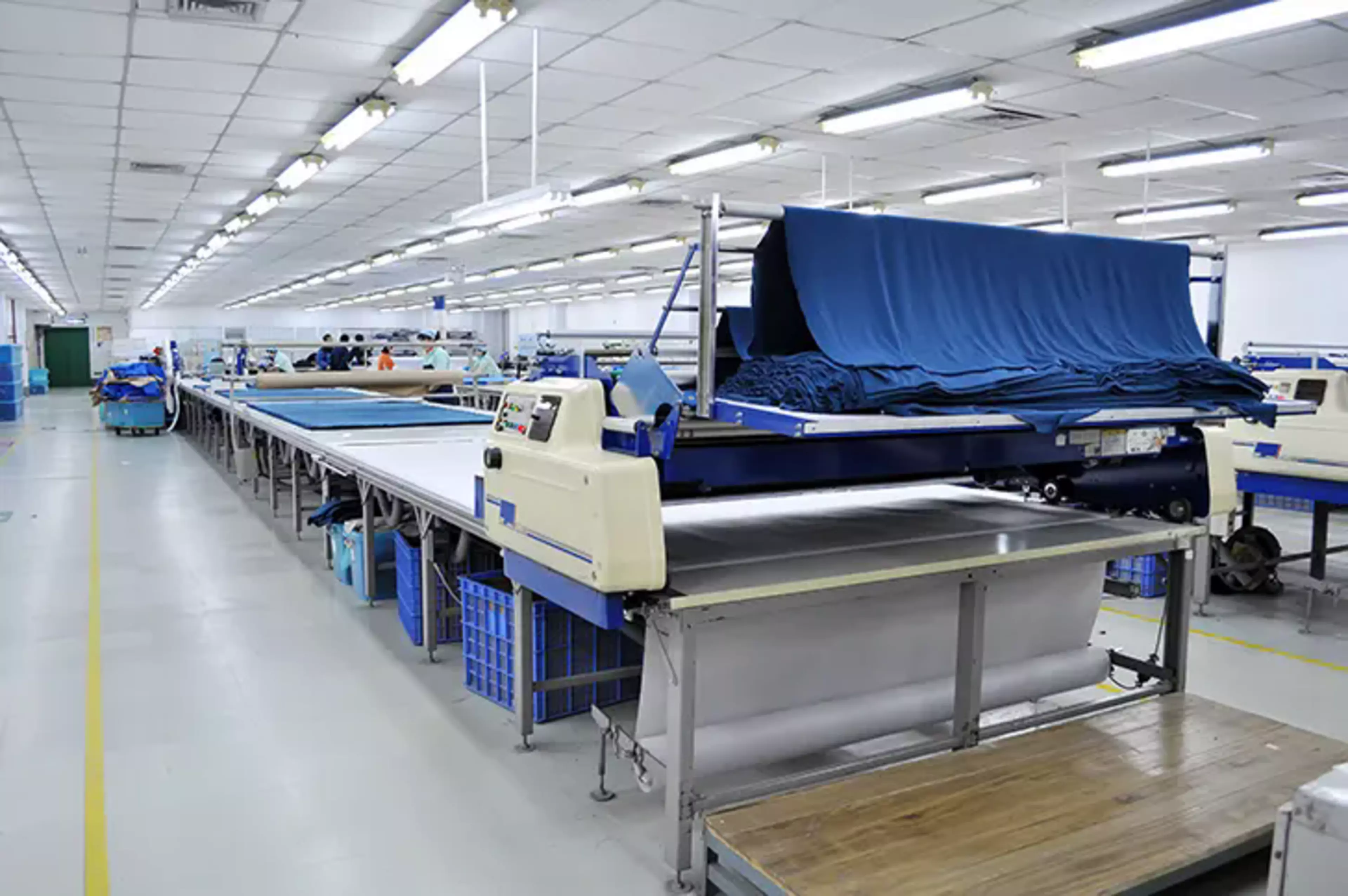 Machines producing textile products