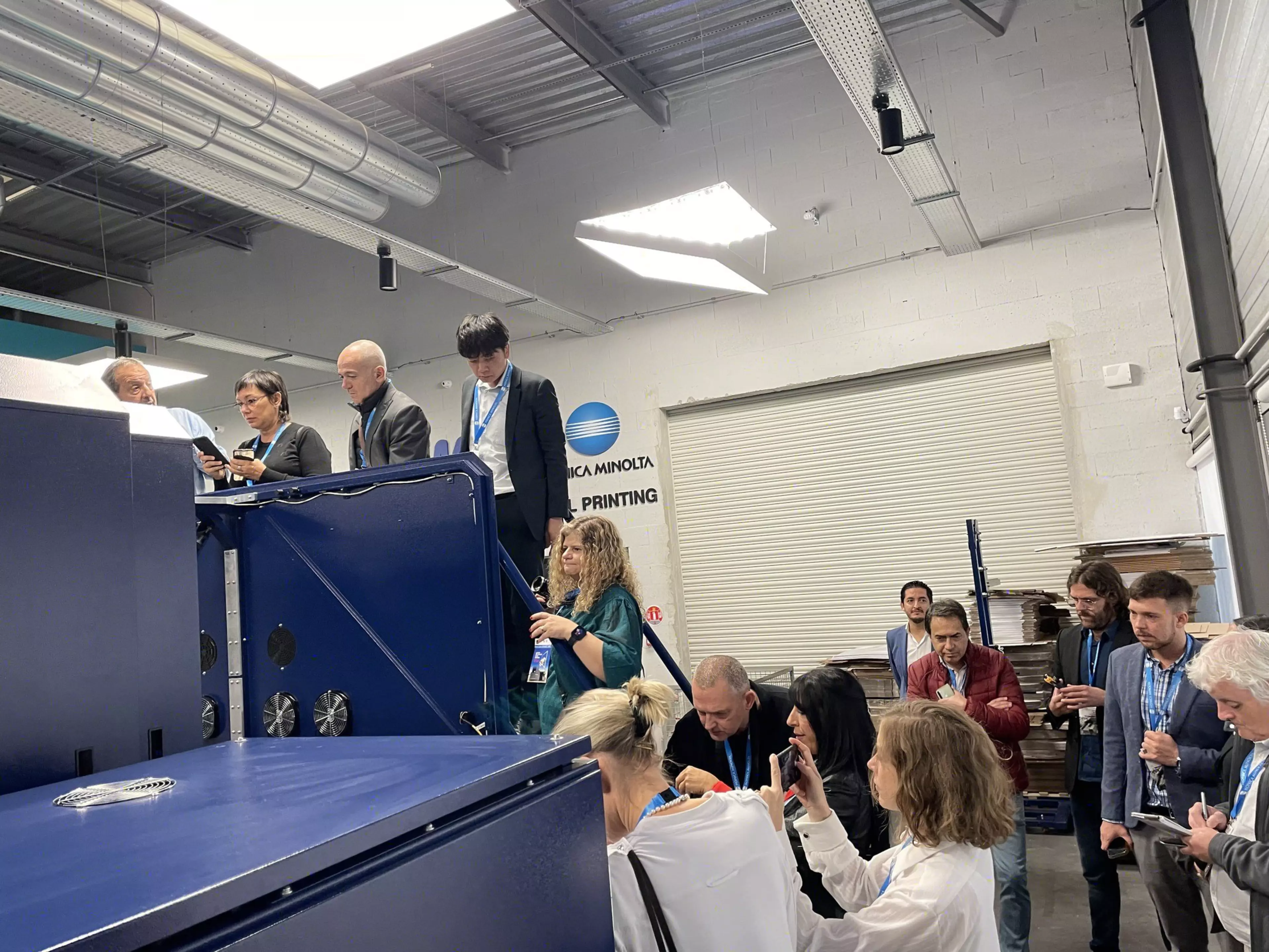 Konica Minolta e MGI Annunciano il lancio globale del sistema di stampa digitale ALPHAJET 4.0 e la sua prima vendita in FranciaImgCarousel2