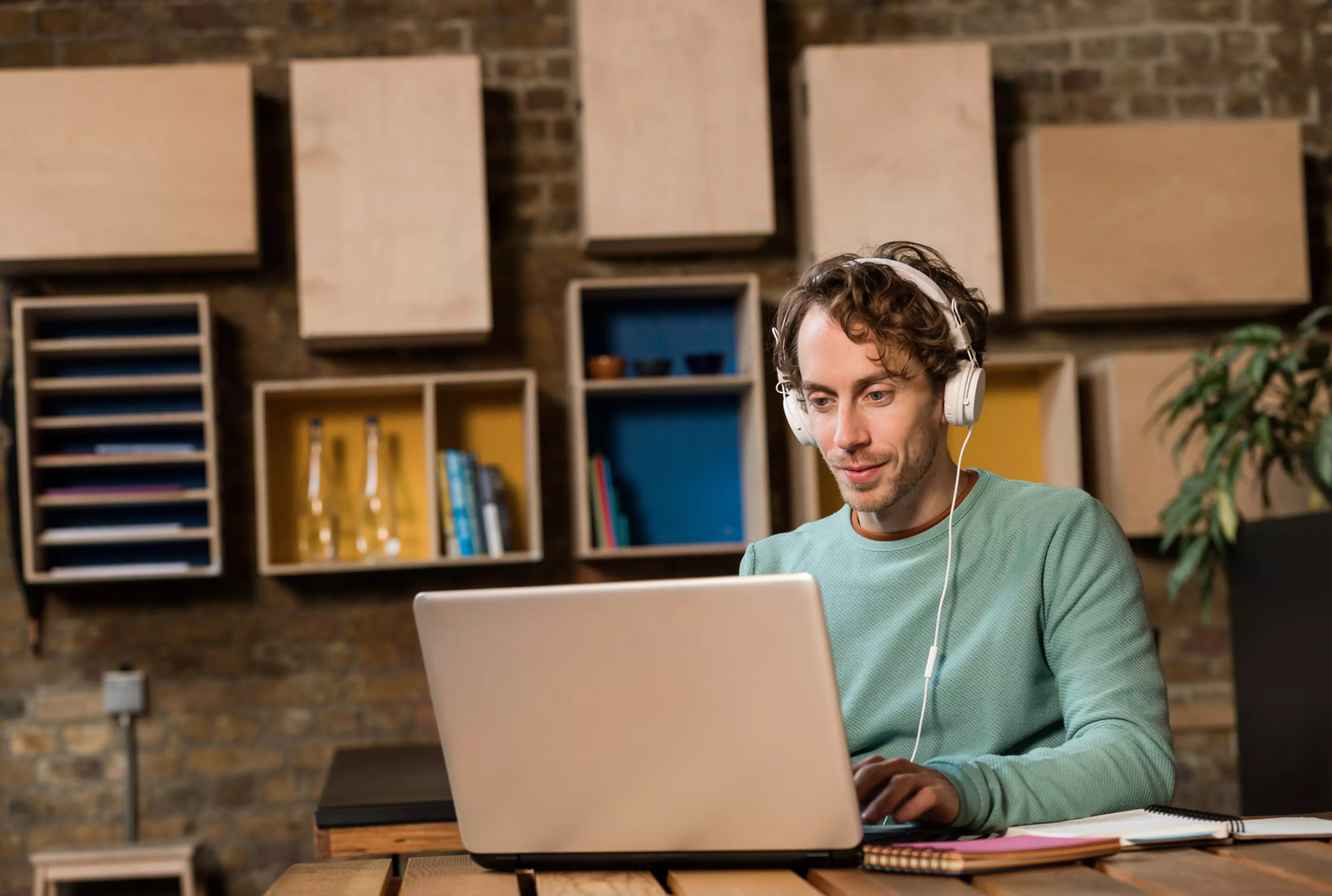 The transformation of working practices and the rise of the hybrid workplace