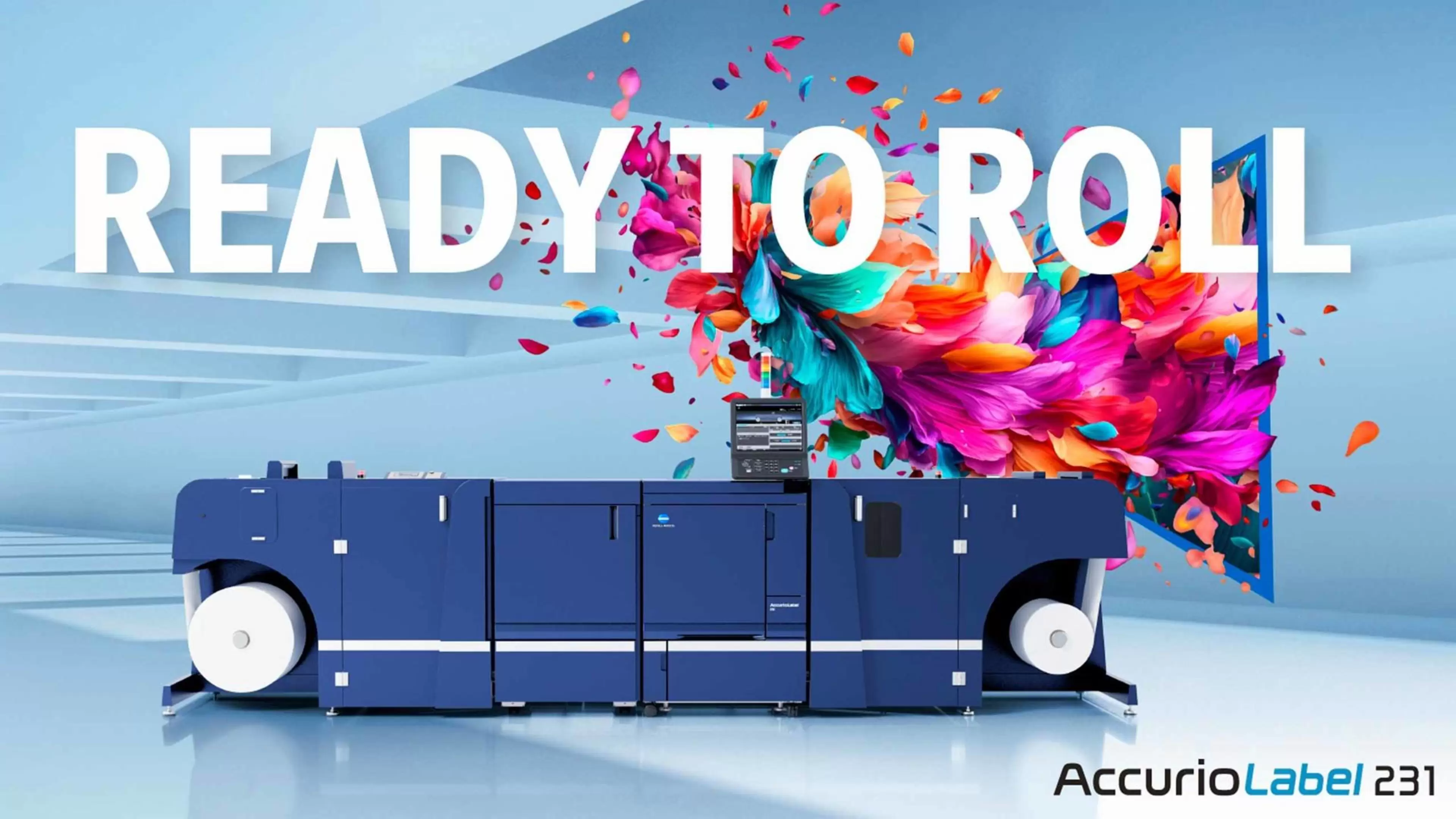 Accurio Label 231 con el texto READY TO ROLL sobreimpreso y manchas de color