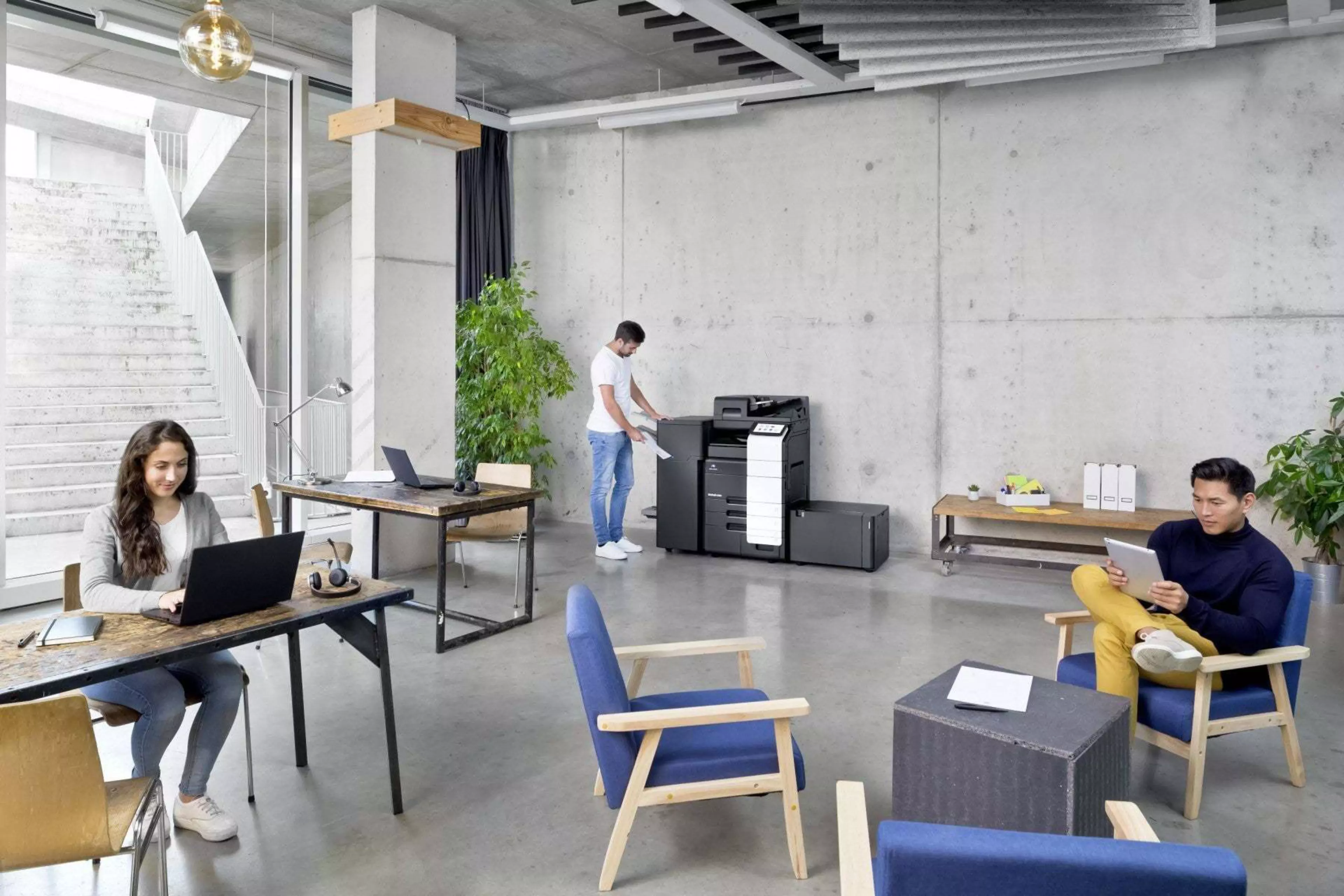 Konica Minolta expands smart, connected bizhub iSeries line to include new colour A3 MFPs