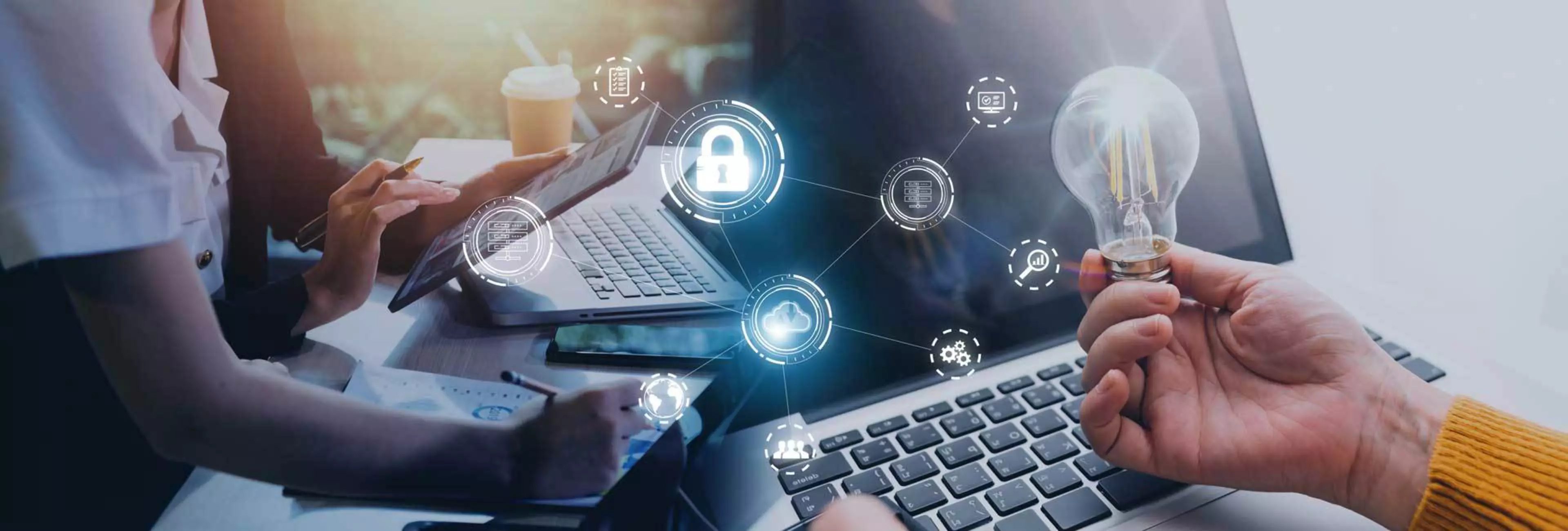 Hardware und SolutionsHeroSlider