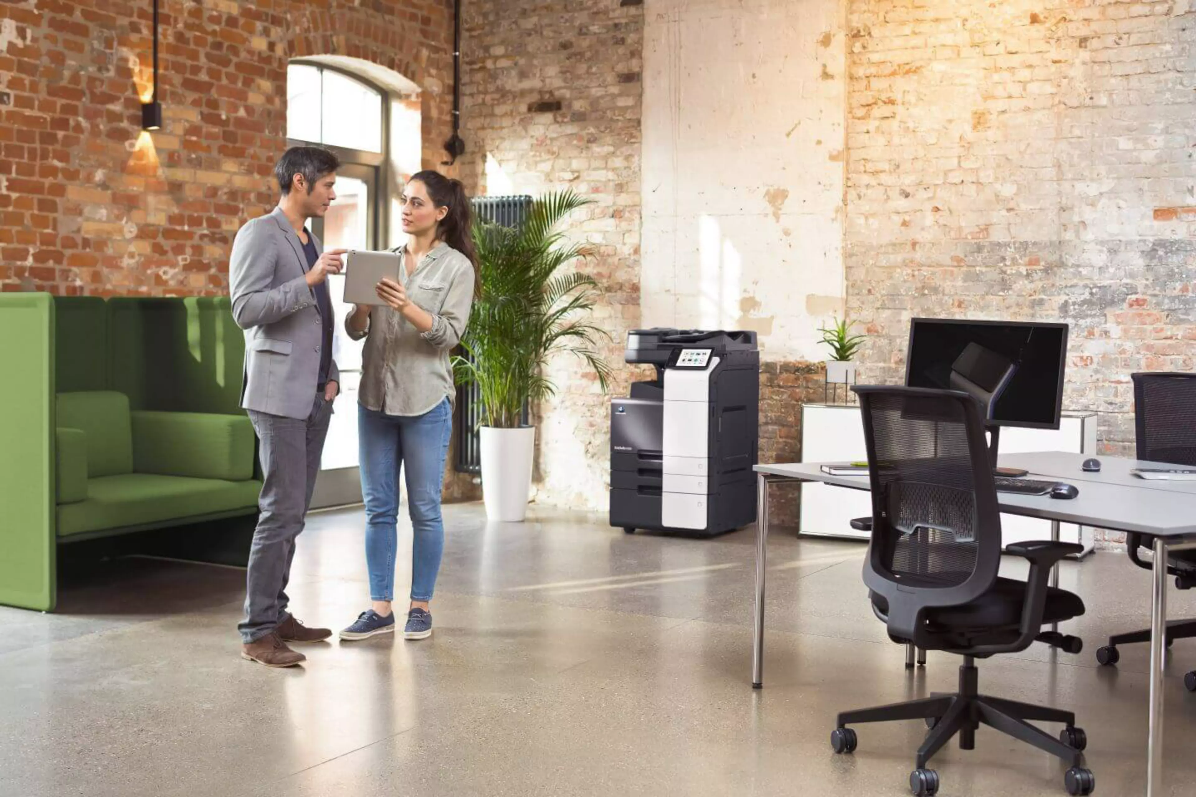 Bizhub ECO – the service package you need to provide added value. For good.HeroSlider