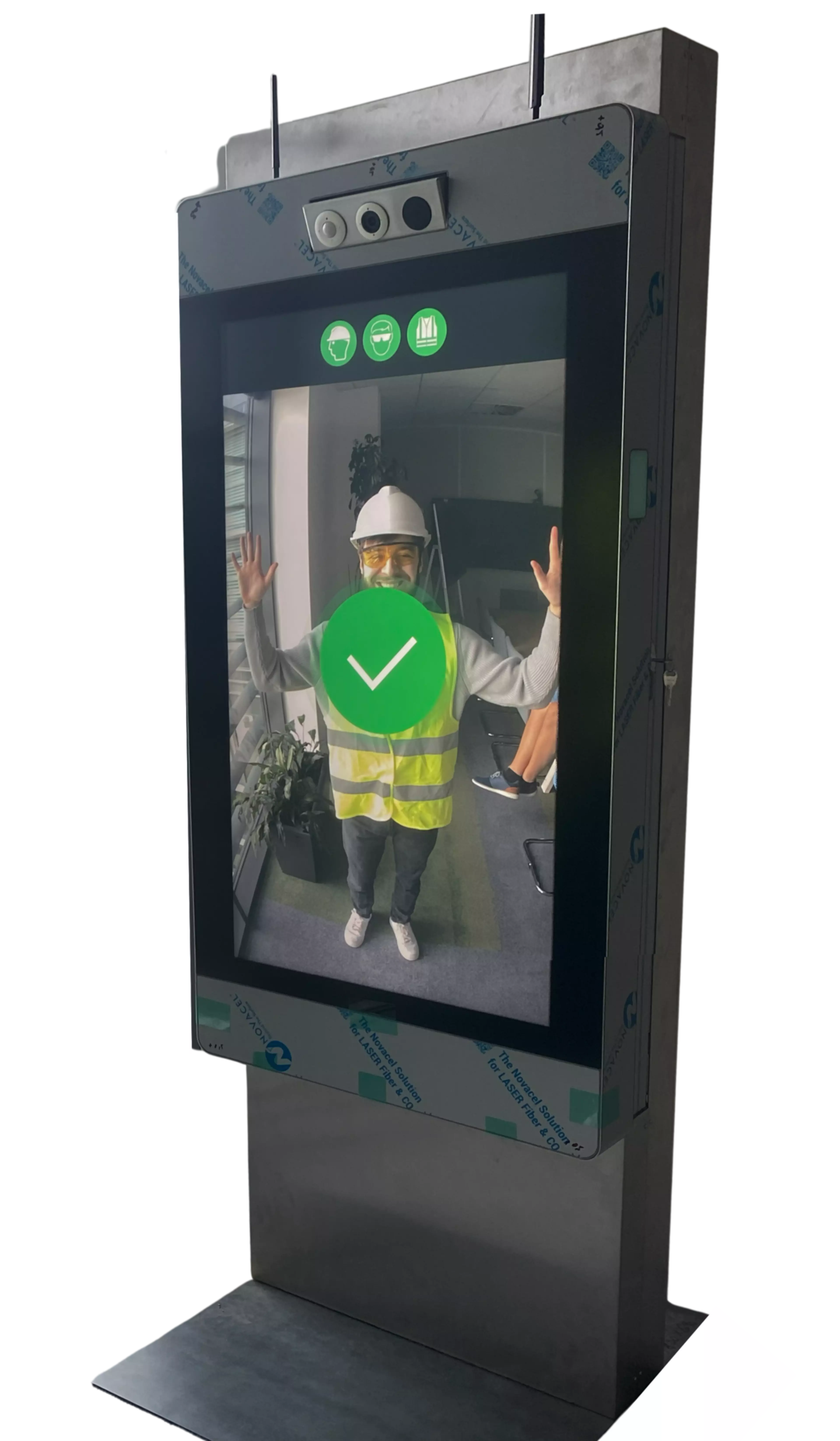 outdoor side (1800 x 3088 px) - 1