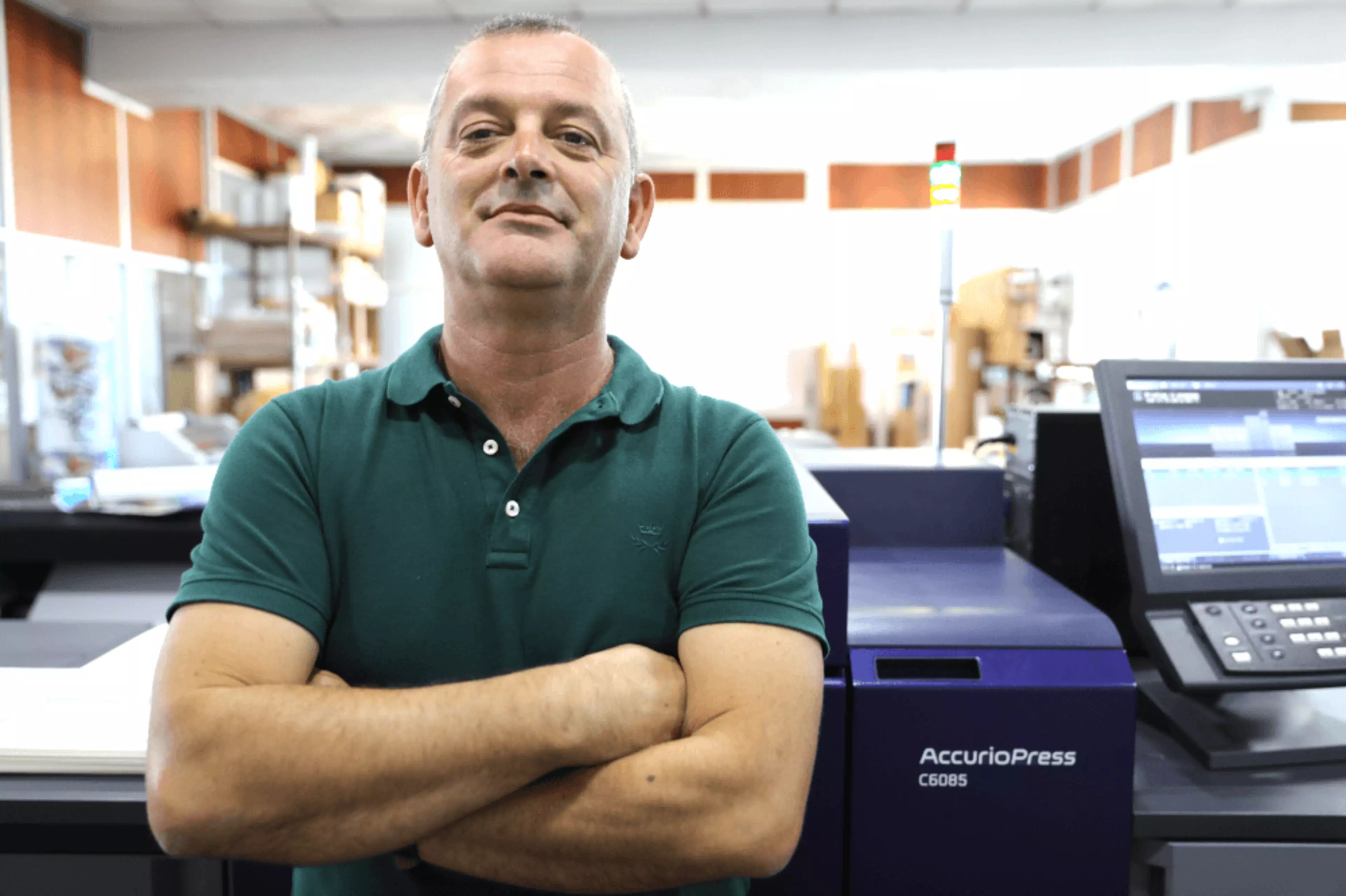 Ligrate-Atelier Grafico: The IQ-501 intelligent quality care elevates automation