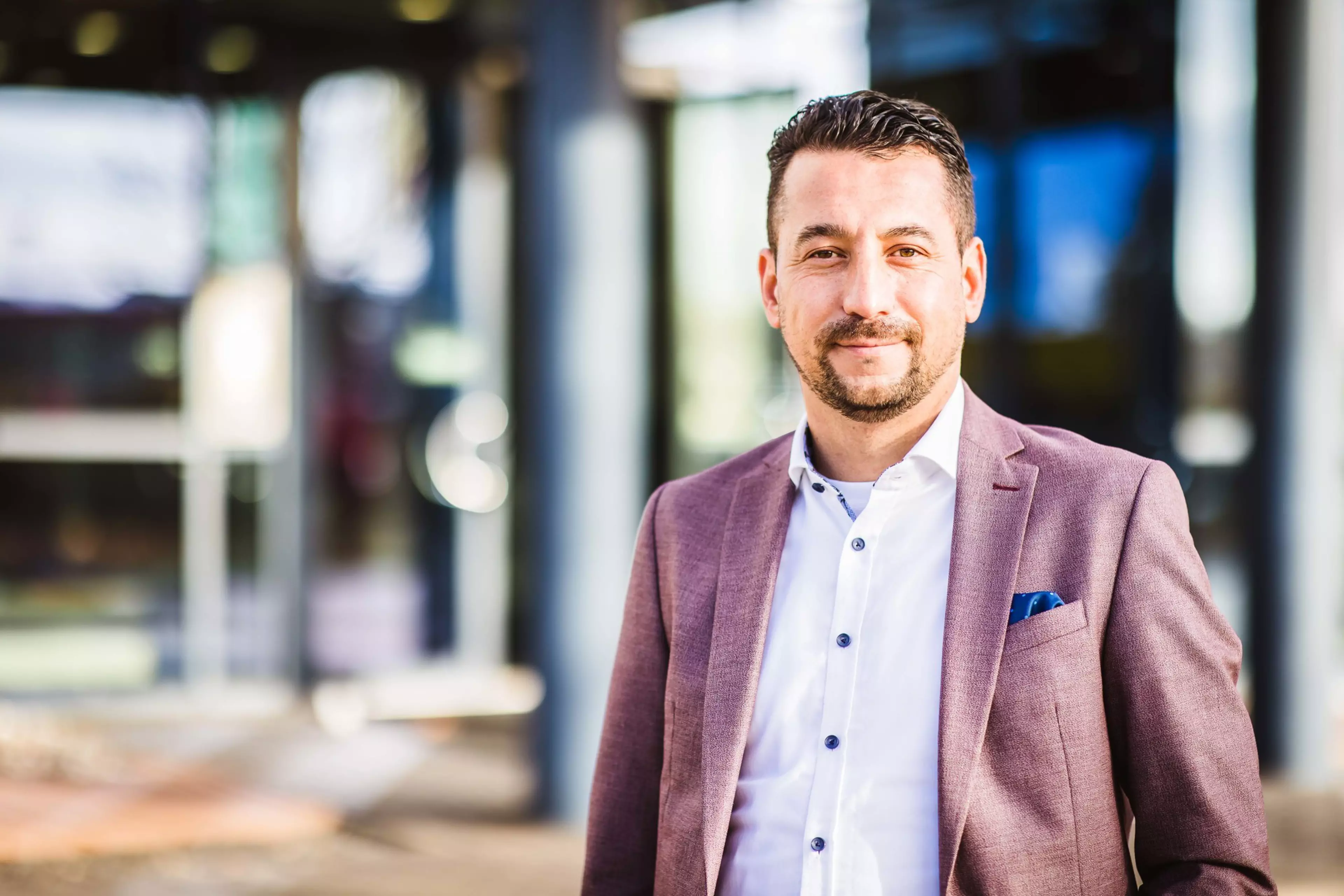 Erhan GöztasHead of Sales Major Business