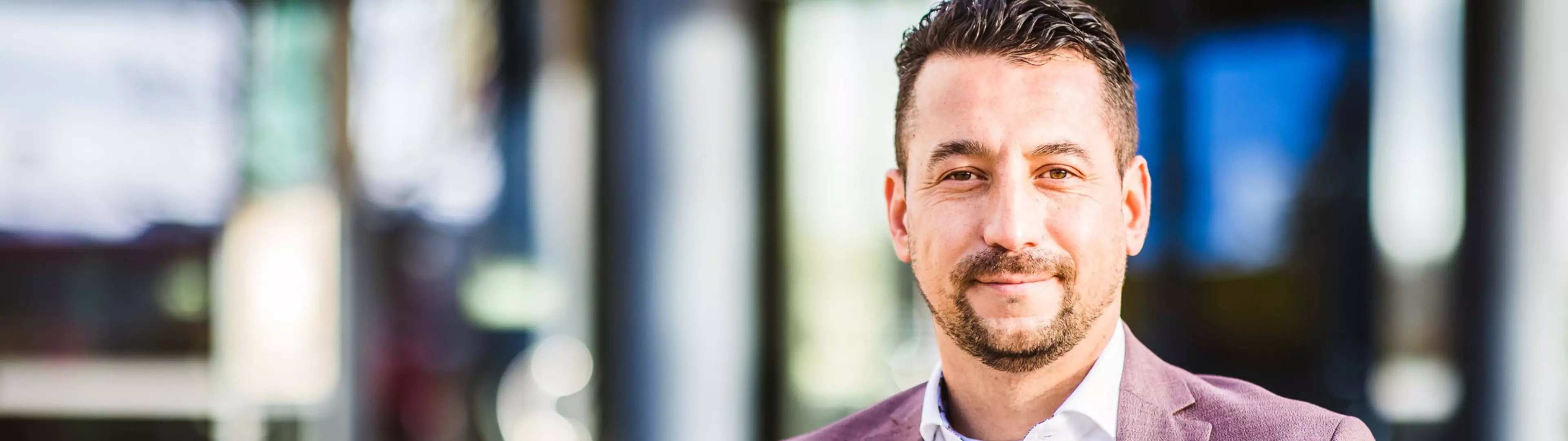 Our employee: Story of Erhan GöztasHeroSlider