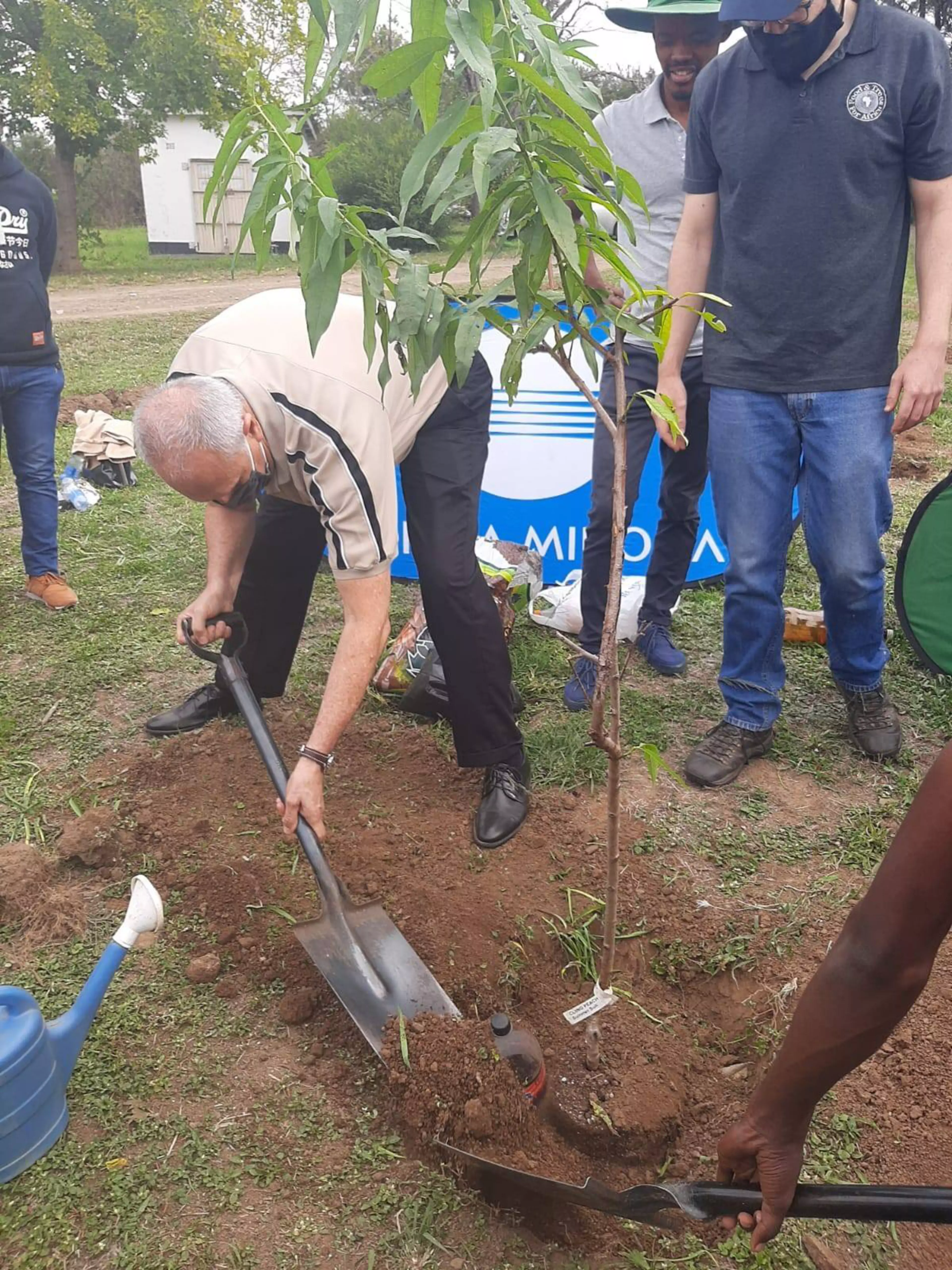 Konica Minolta brings a research orchard to Fort Hare UniversityImgCarousel1