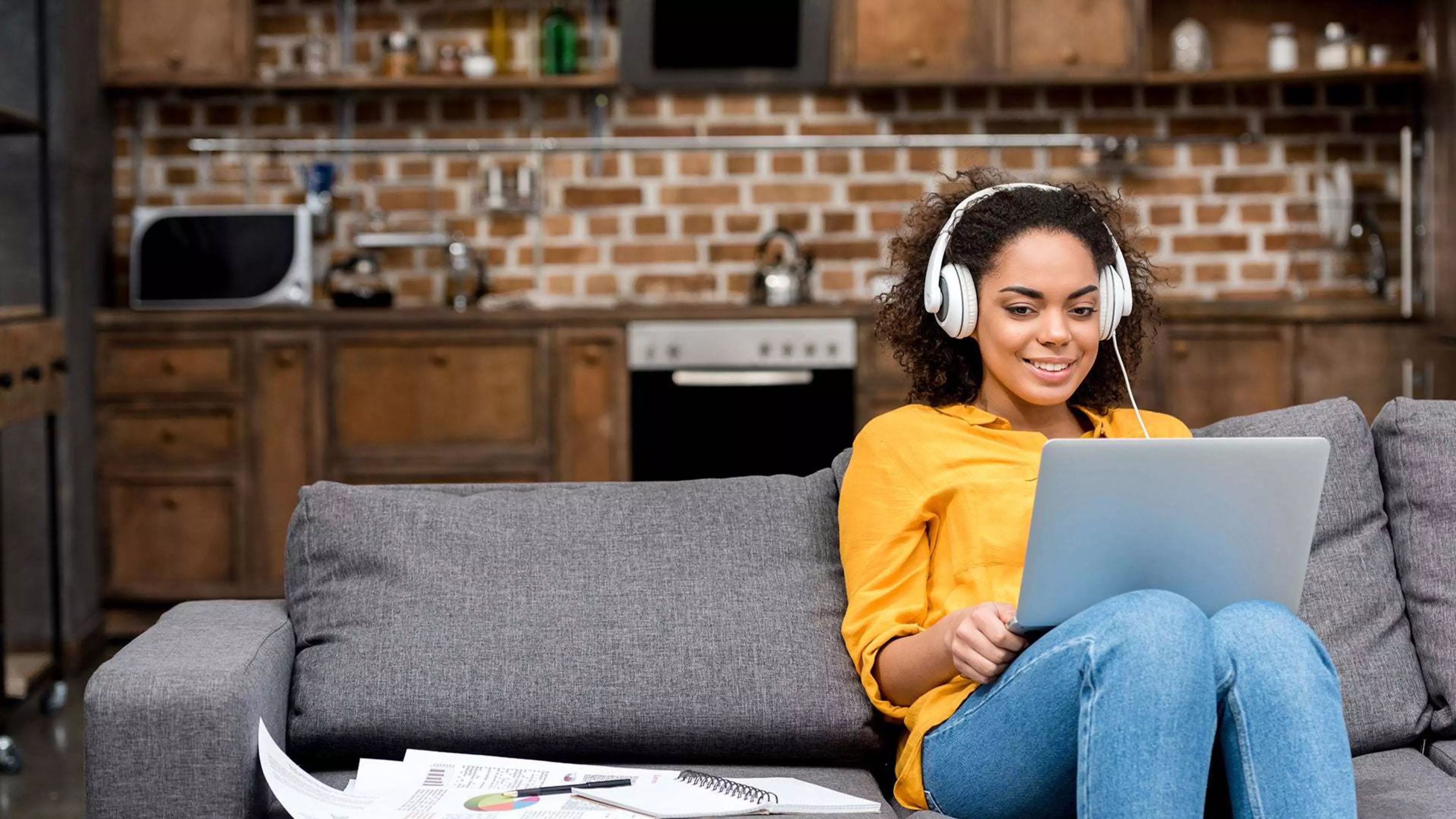 Boost your sales revenues with transactional & promotionHeroSlider