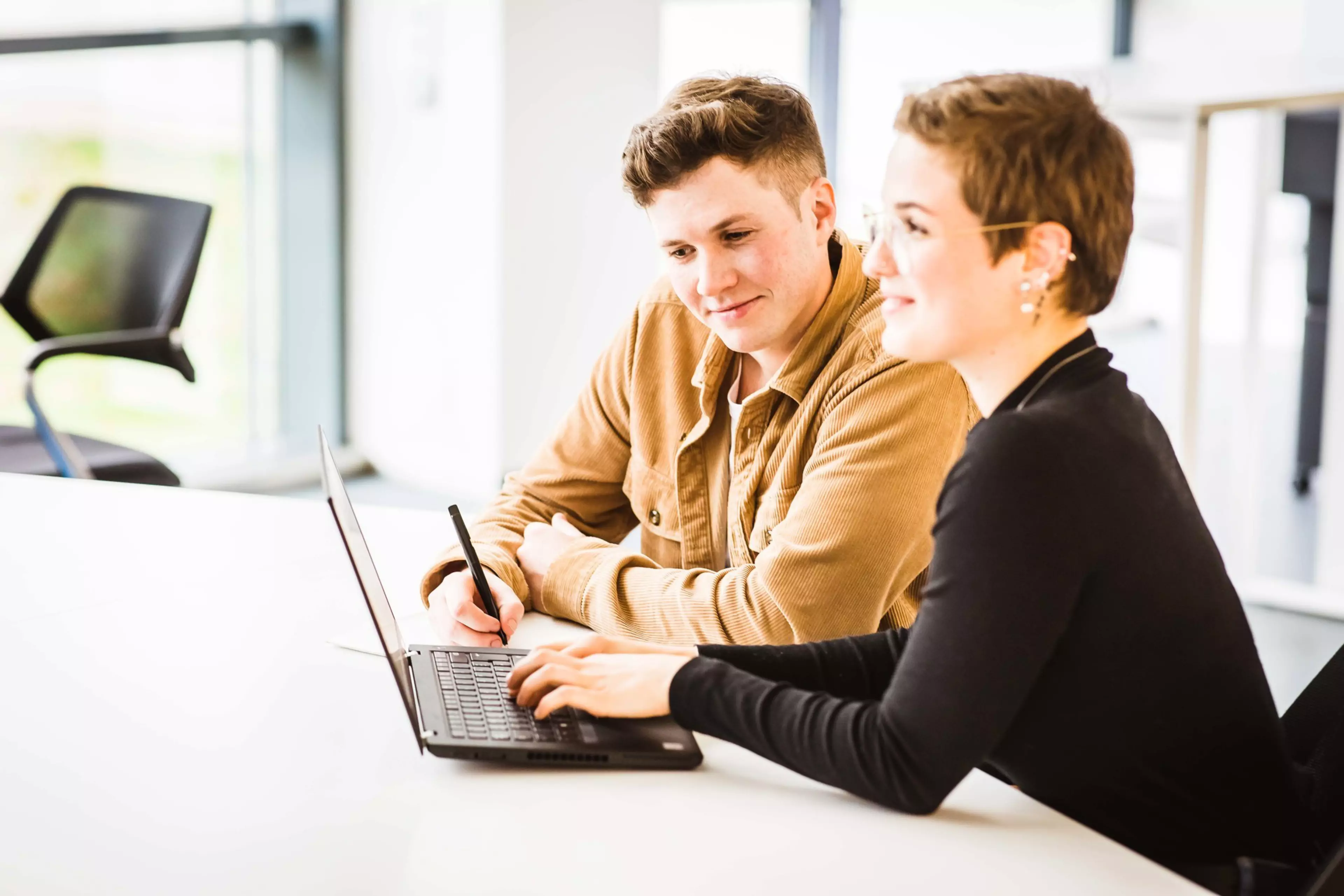 TraineeprogrammeHeroSlider