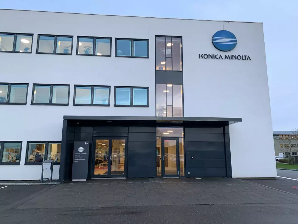 Kontakt os KONICA MINOLTA