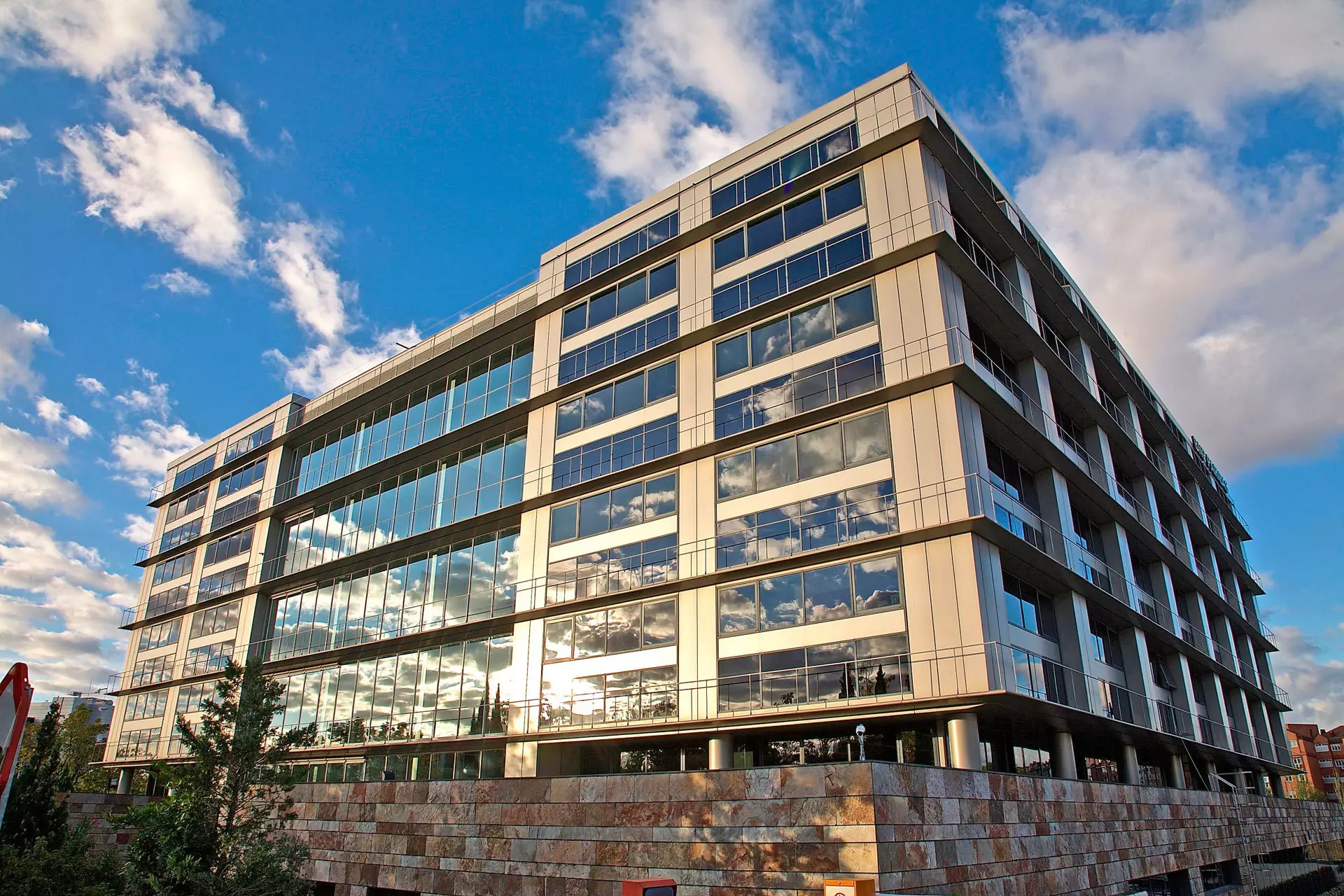 Konica Minolta European Labels & Packaging Exhibition KONICA MINOLTA