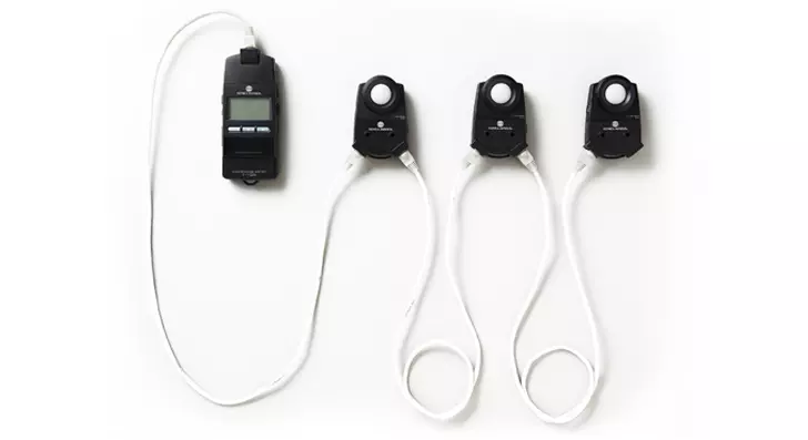 Illuminace Meter T-10A with removable receptors connected to each other using a LAN cable