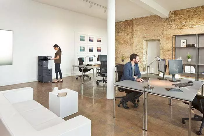 bizhub i-Serie in einer modernen Büroumgebung - Konica Minolta