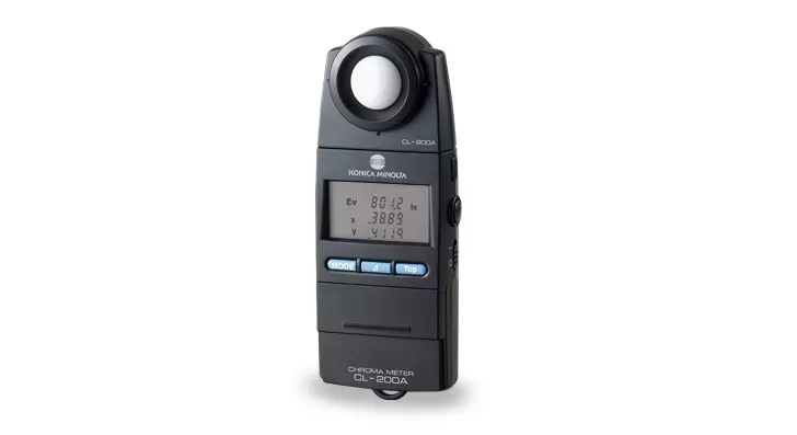 Illuminance Colour Meter CL-200A, a hand-held colorimeter for LED and other light sources